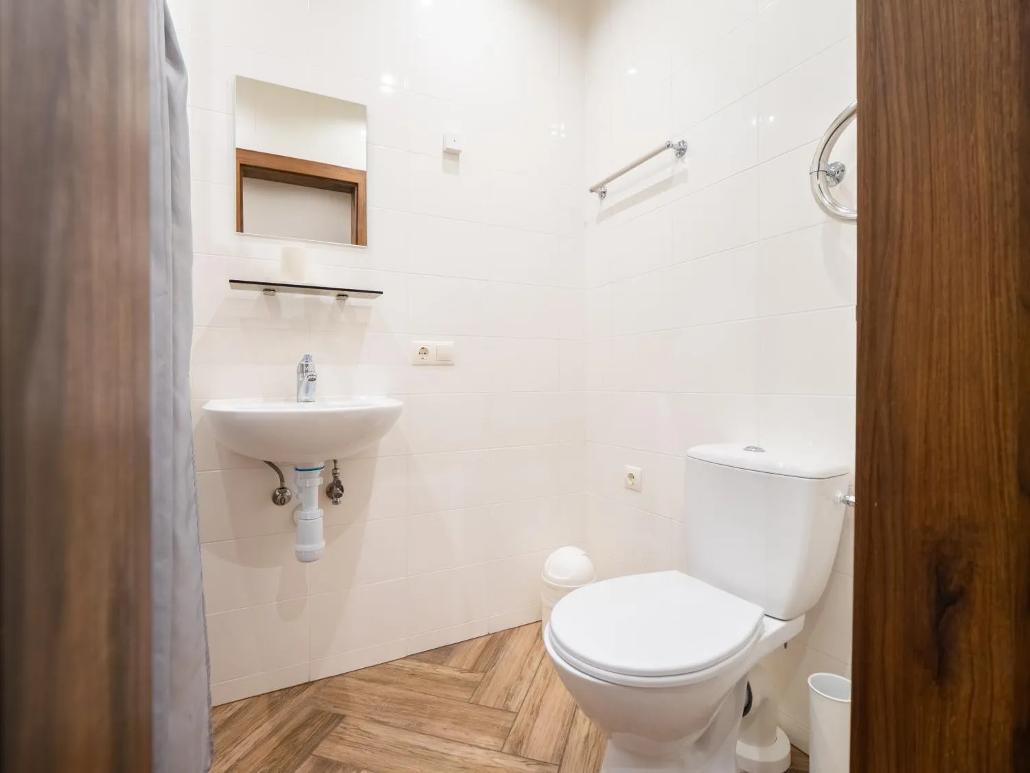 Bathroom in RVR Smart Apartments Riga with Free Parking and Self Check-in