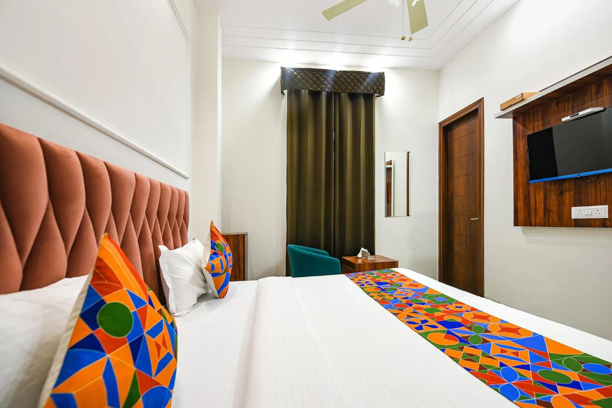 Bed in FabHotel K9 Ovilas