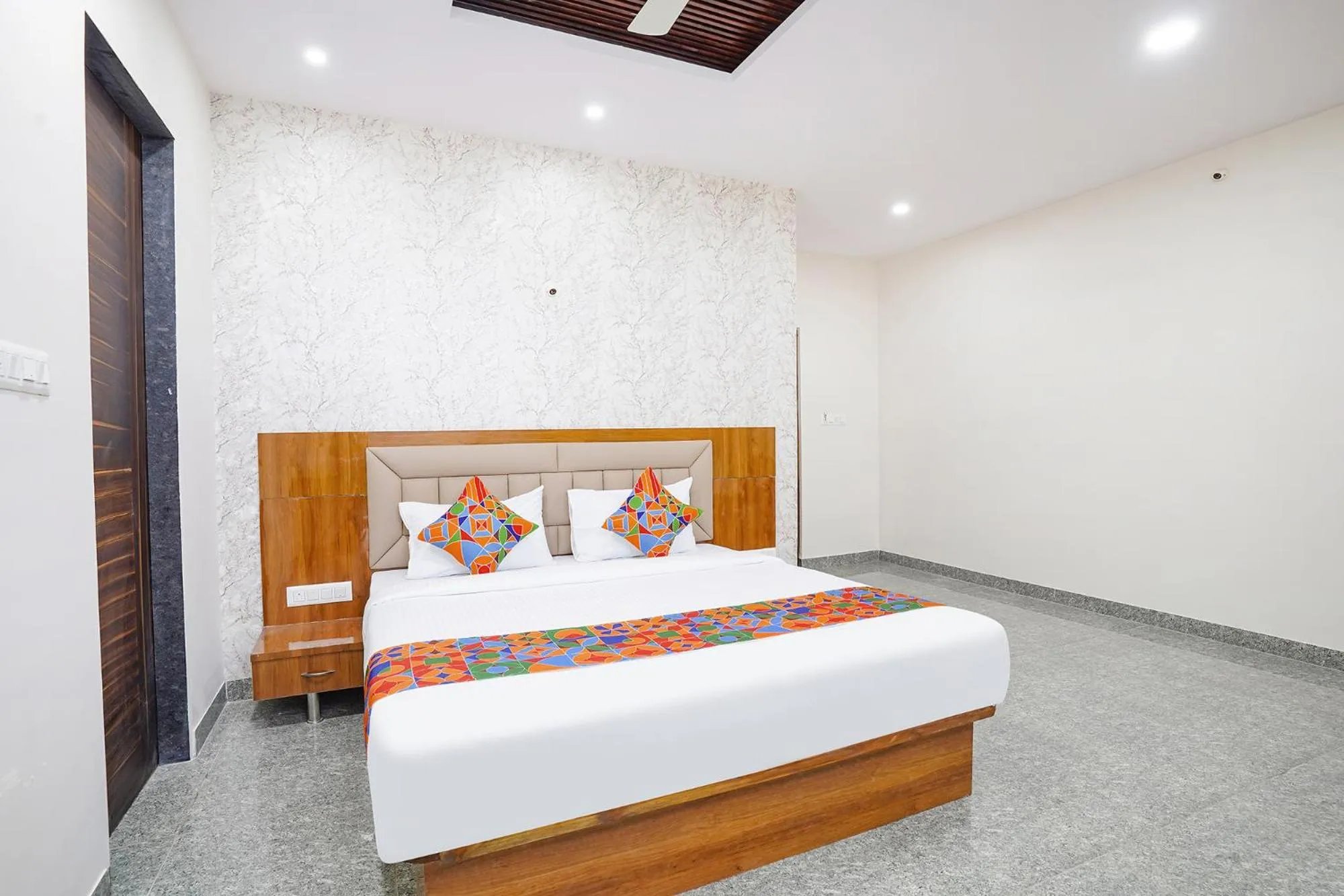 Bed in Via Platinum Palace - Nr Magadi Main Road