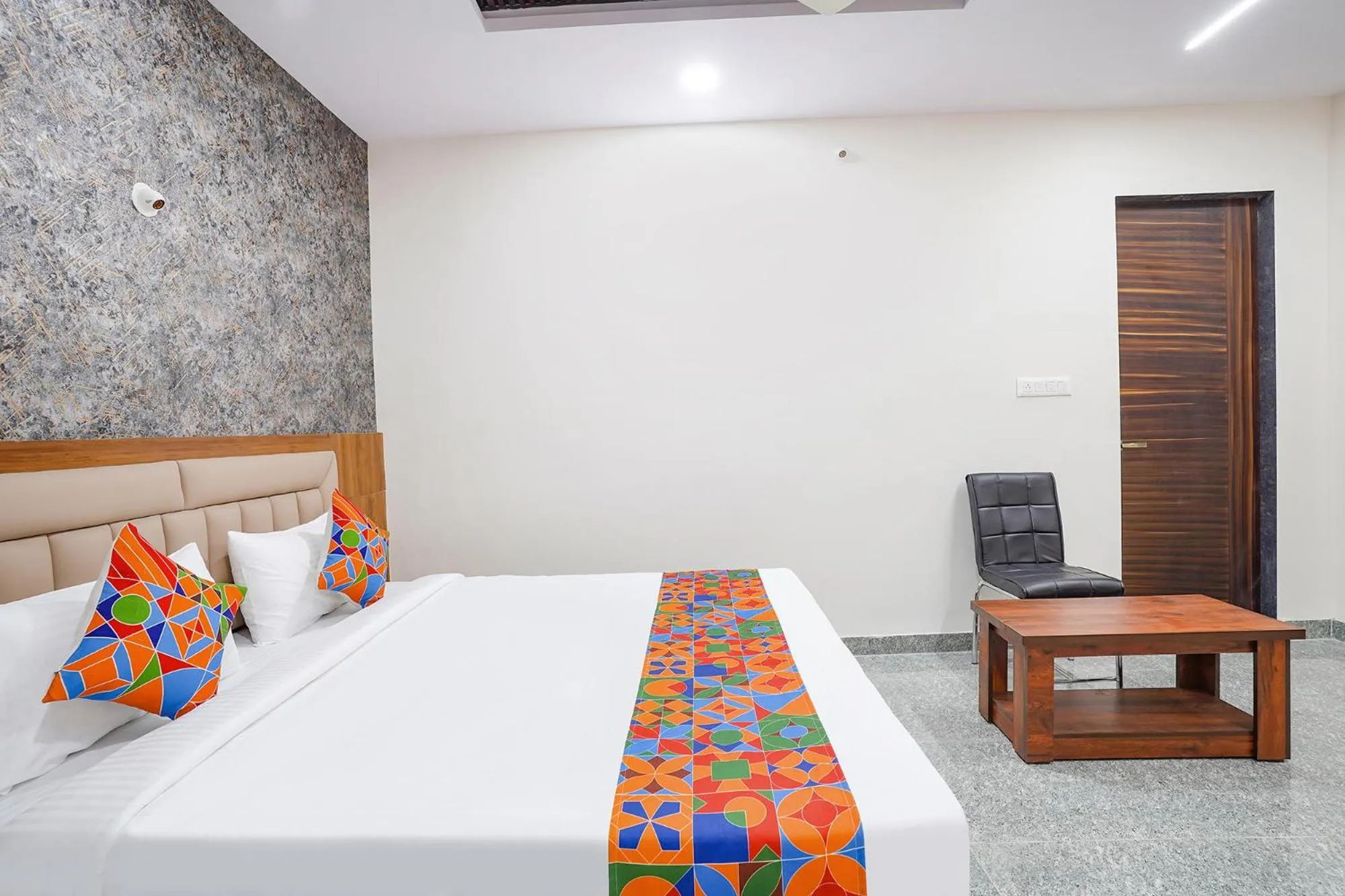 Bed in Via Platinum Palace - Nr Magadi Main Road