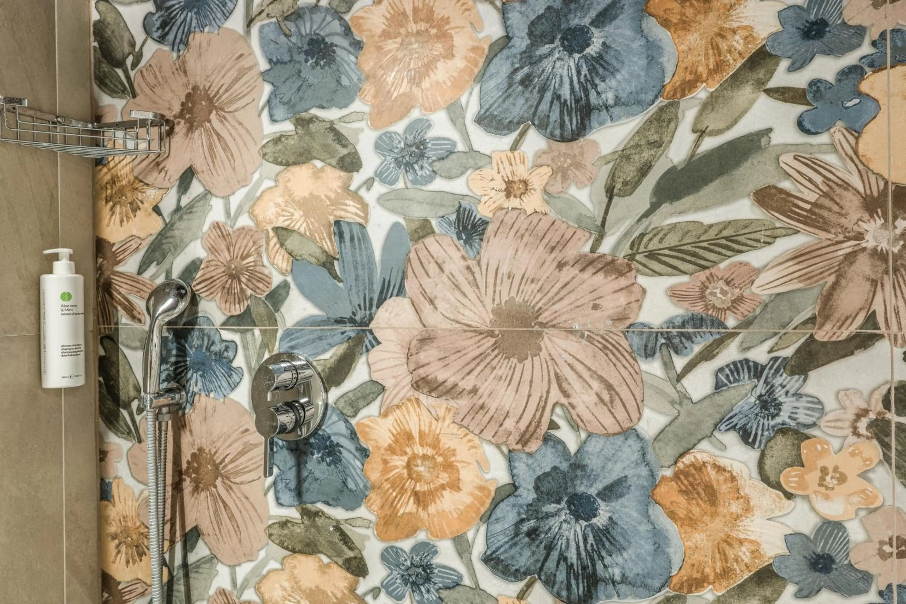 Shower in Hotel XX Settembre