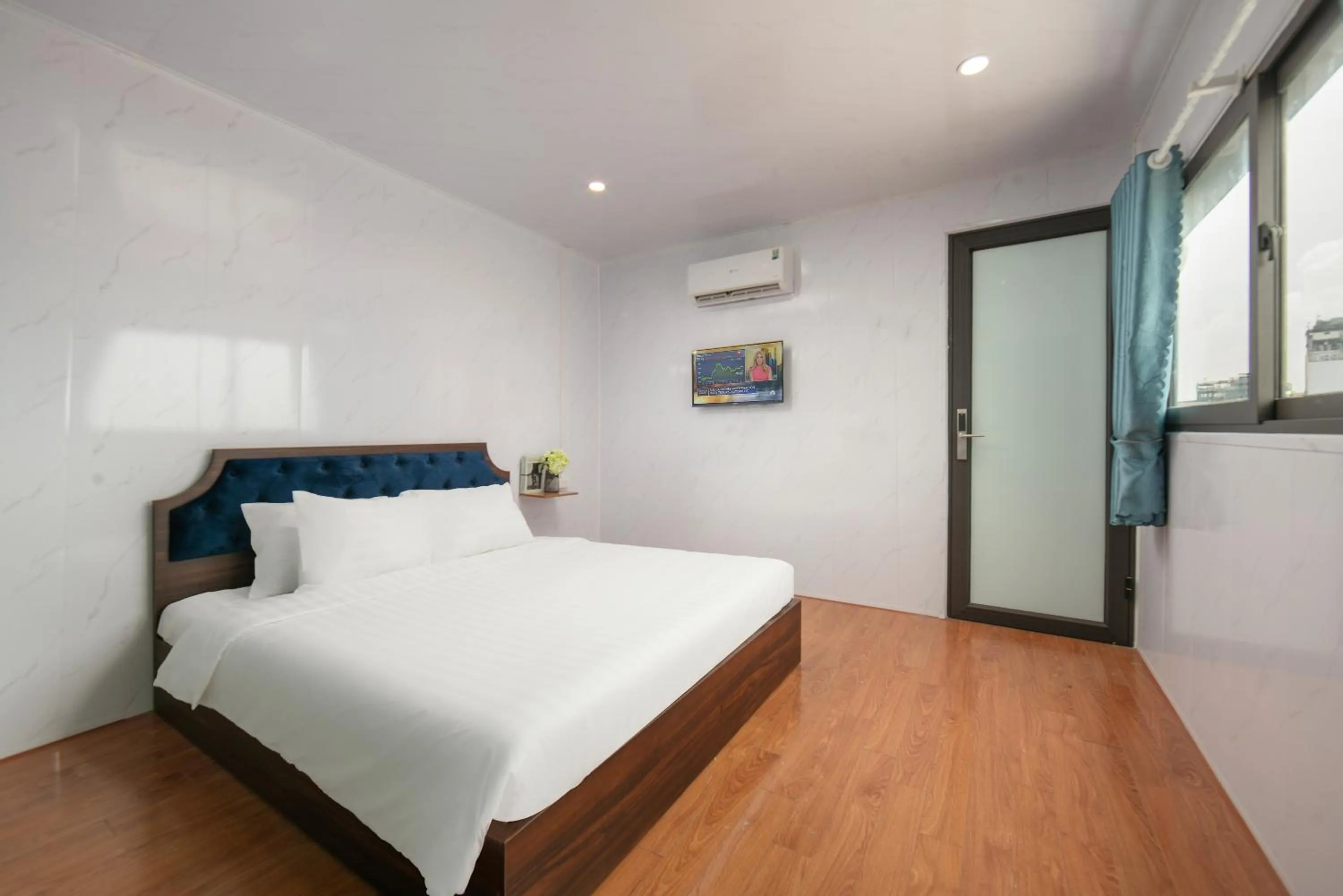 Bed in The La Renta Hotel & Spa