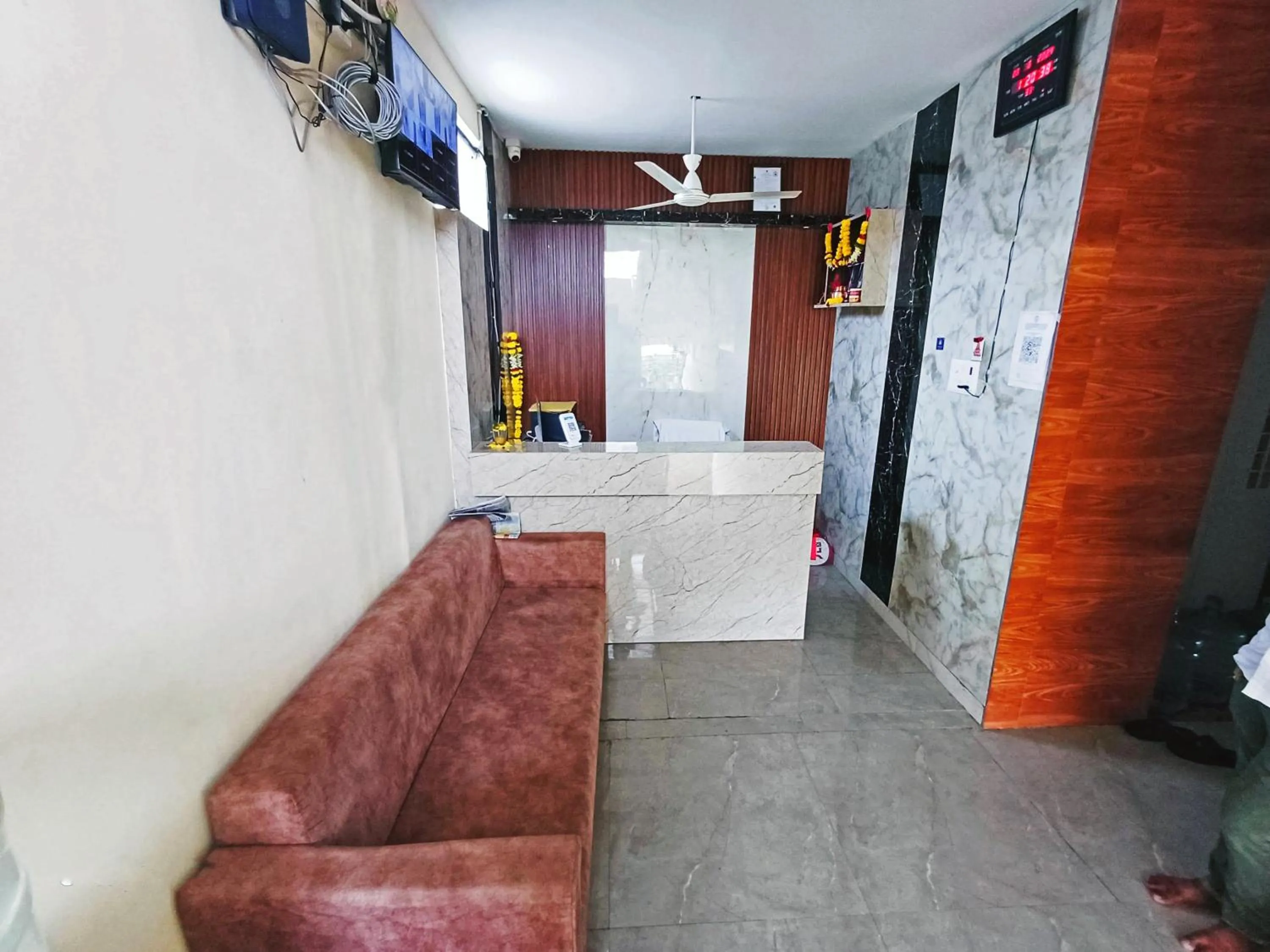 Lobby or reception in Udupi Deluxe Lodge Gulbarga