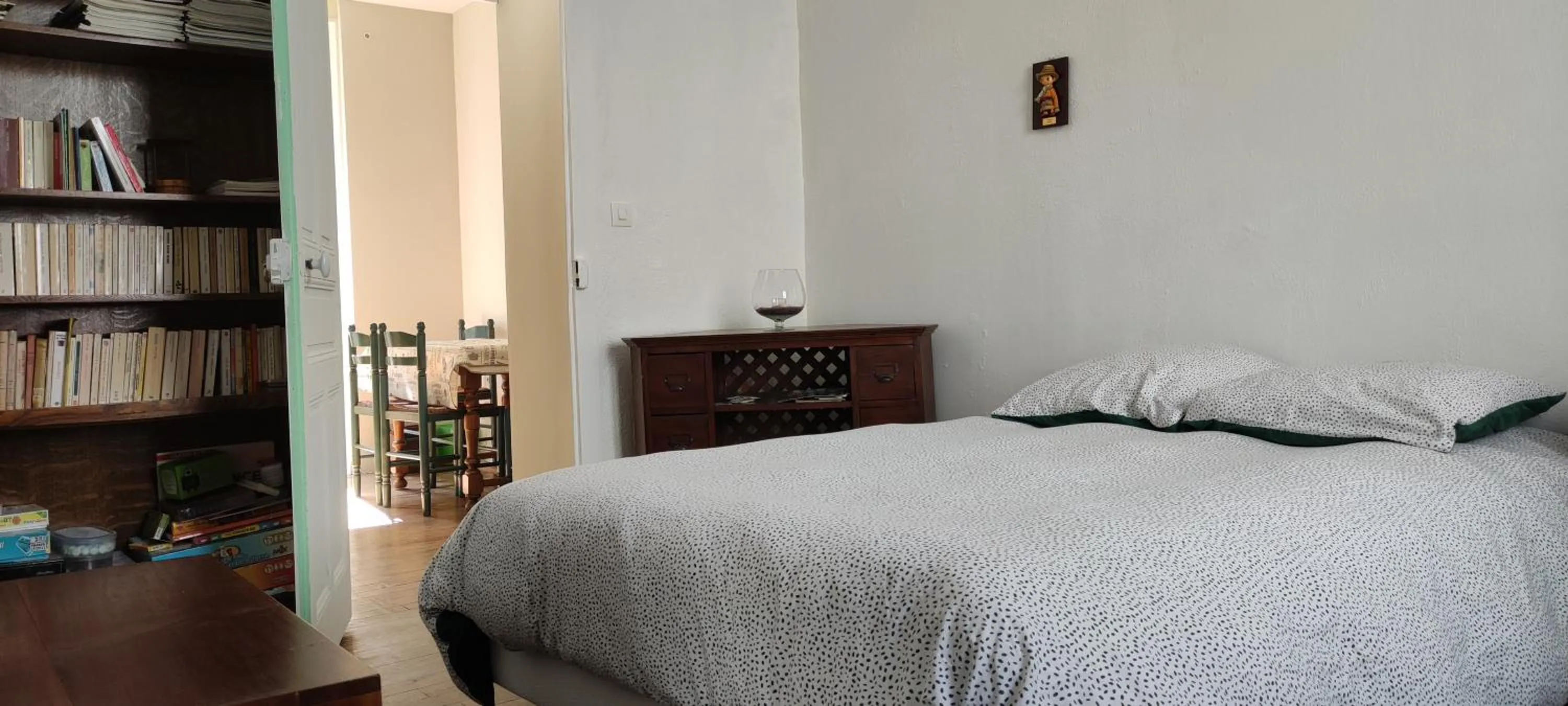 Bedroom, Bed in Hébergements