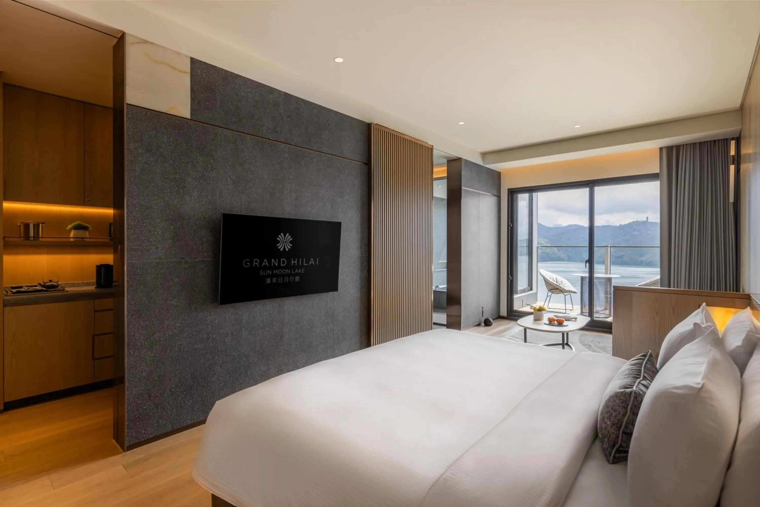 Bed in Grand Hilai Sun Moon Lake