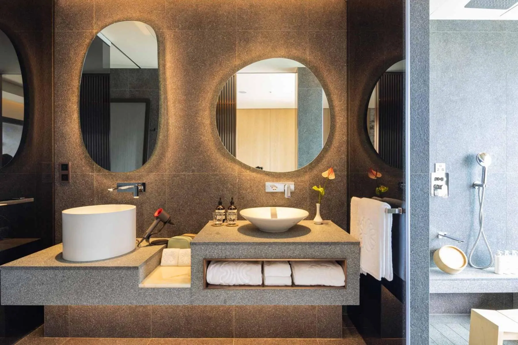 Toilet in Grand Hilai Sun Moon Lake