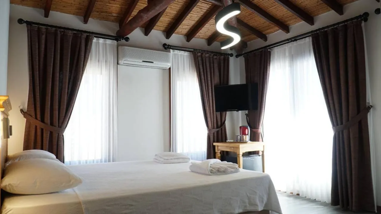 Bed in Pikan Ephesus