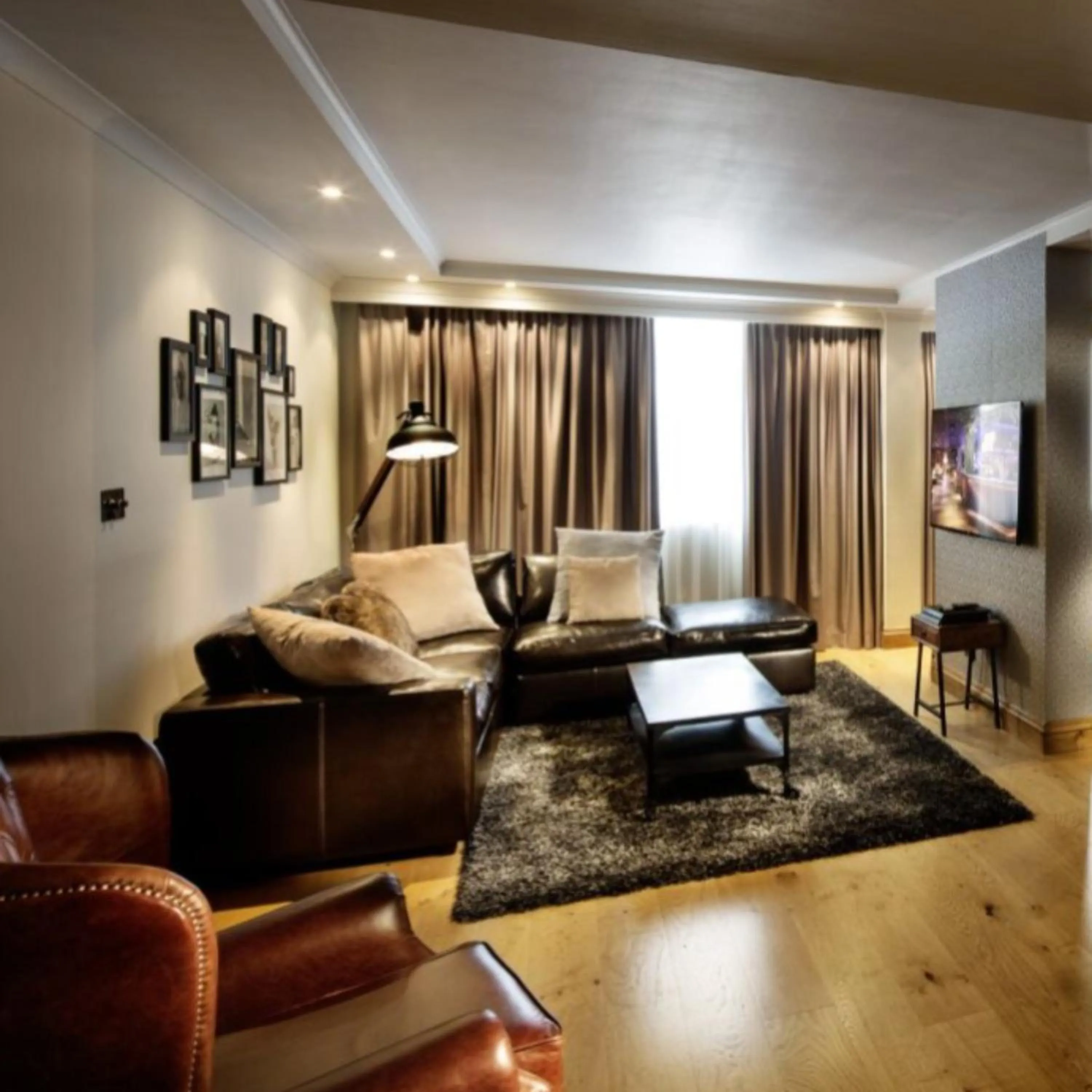 Bedroom in pentahotel Reading