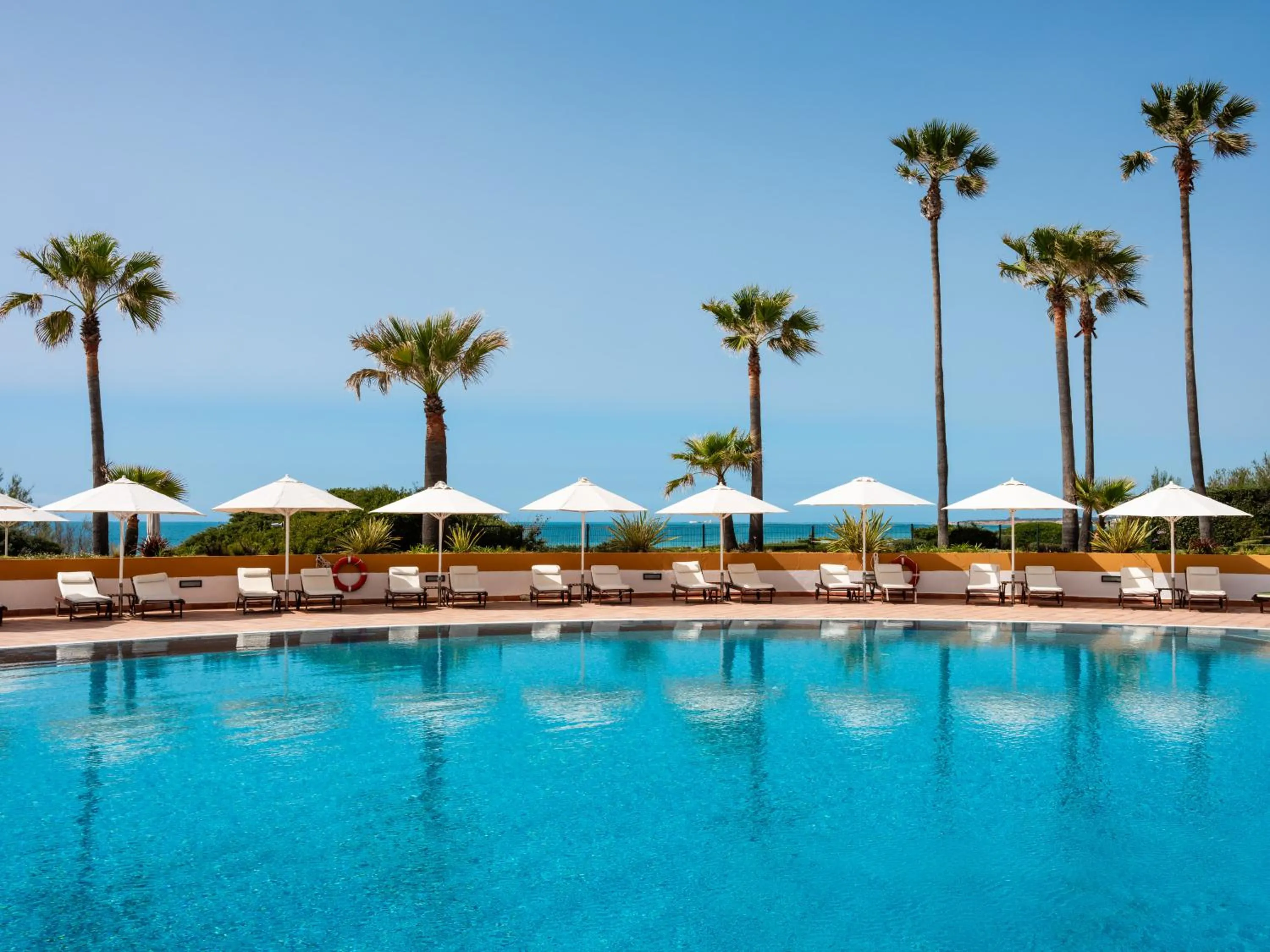 Swimming pool in Palacio de Sancti Petri, a Gran Meliá - The Leading Hotels of the World