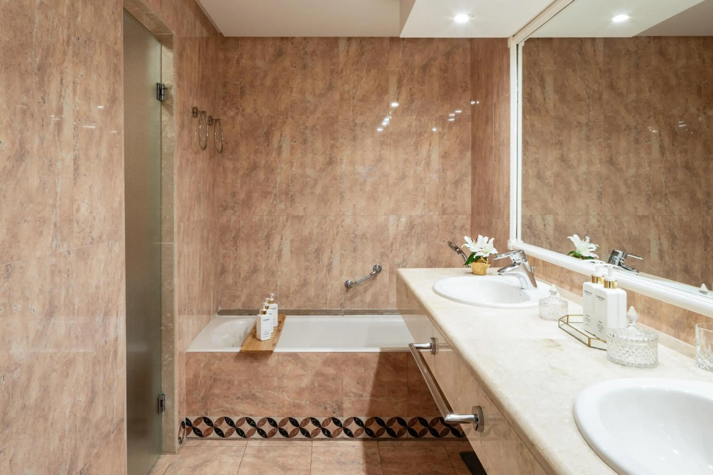 Bathroom in Palacio de Sancti Petri, a Gran Meliá - The Leading Hotels of the World