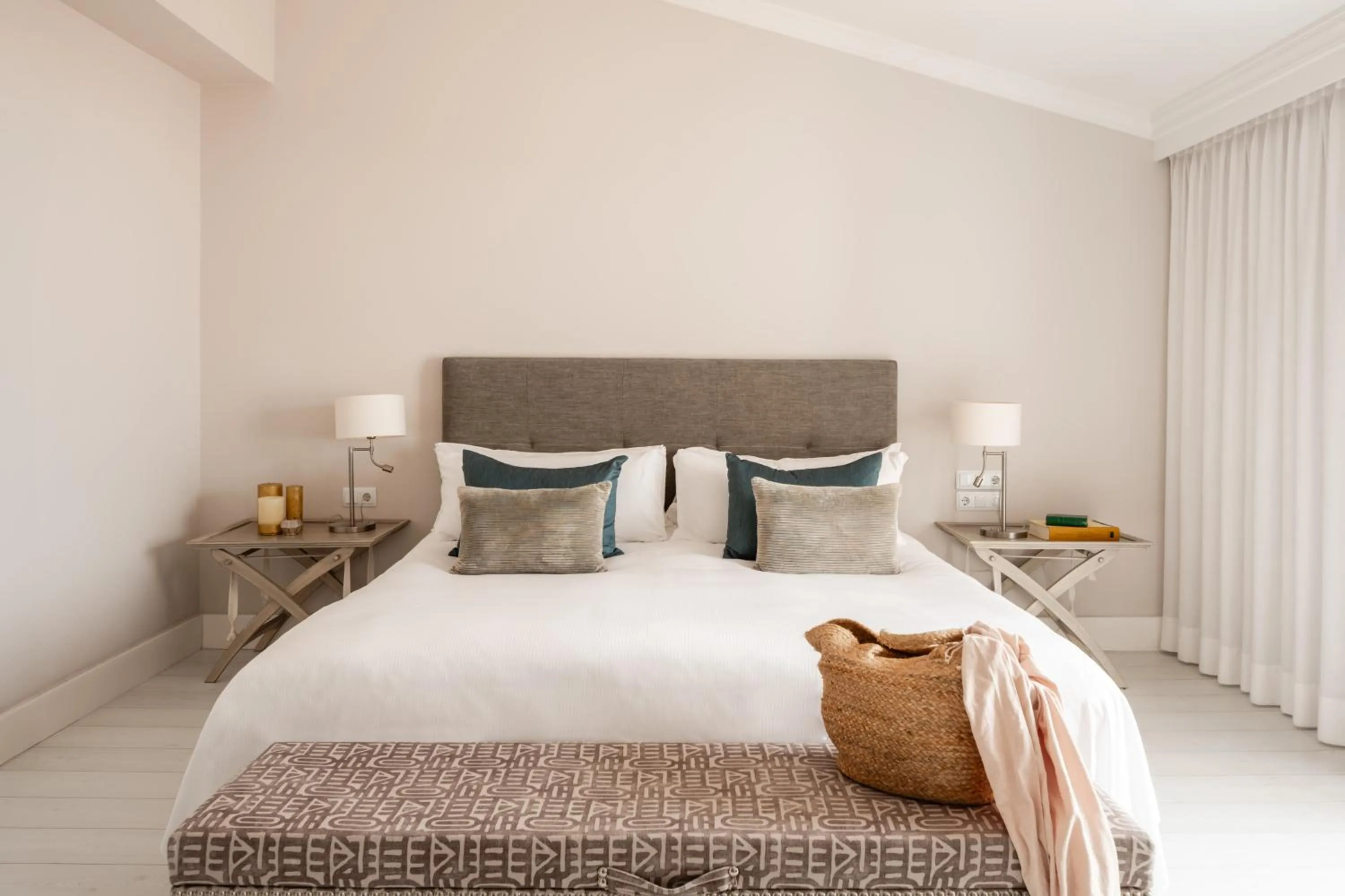 Bed in Palacio de Sancti Petri, a Gran Meliá - The Leading Hotels of the World