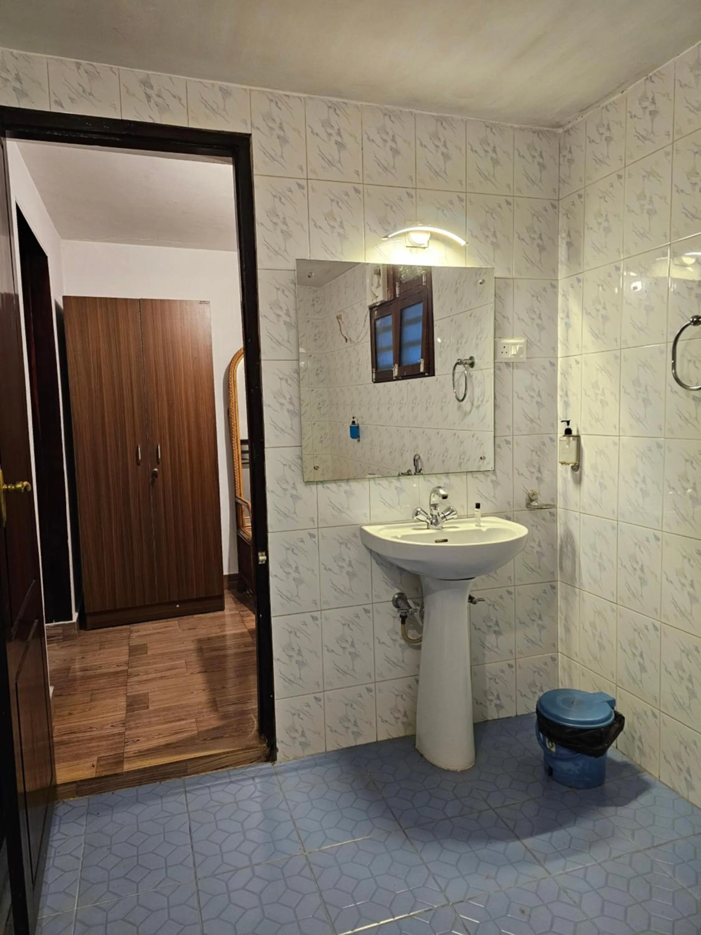 Bathroom in God's Own country Kovalam By Bestinn Leisure