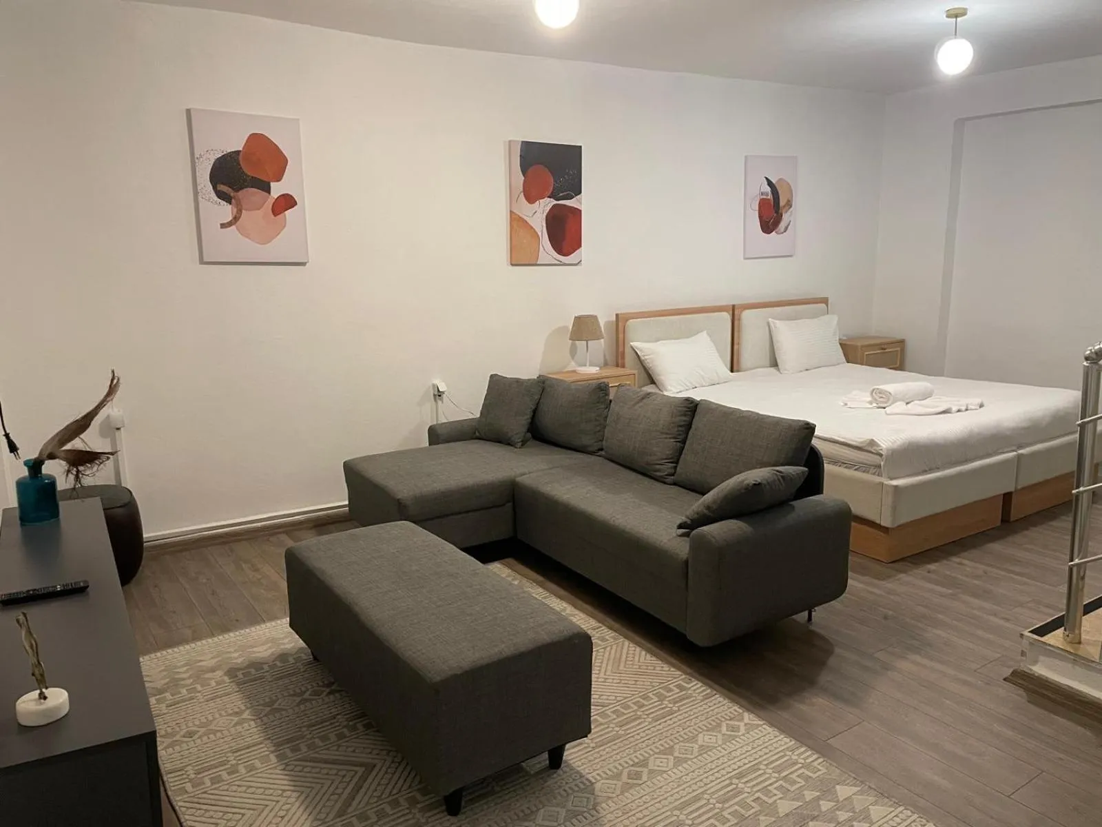 Communal lounge/ TV room, Bed in Sorta Hotel