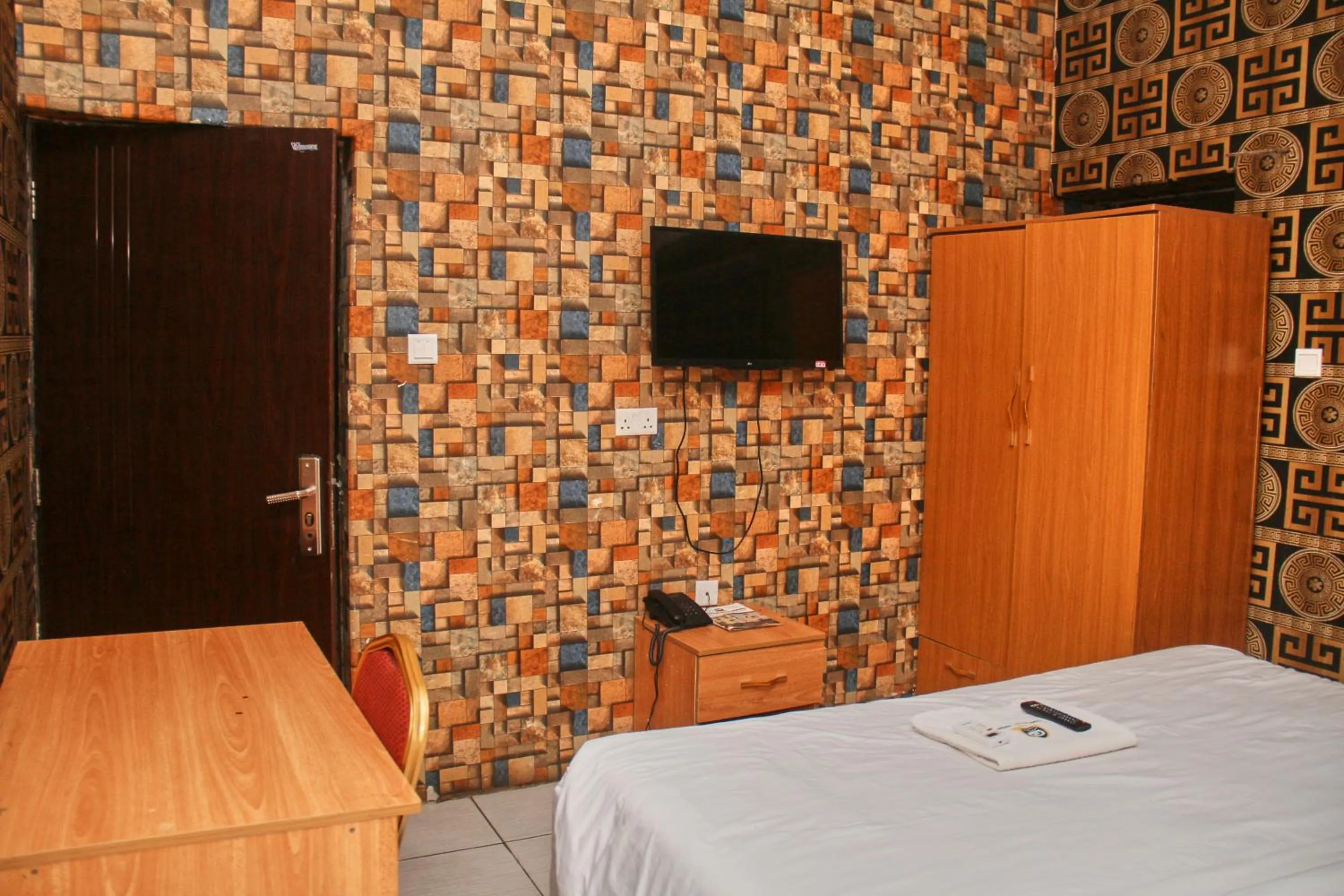 Glamour park hotel and apartment