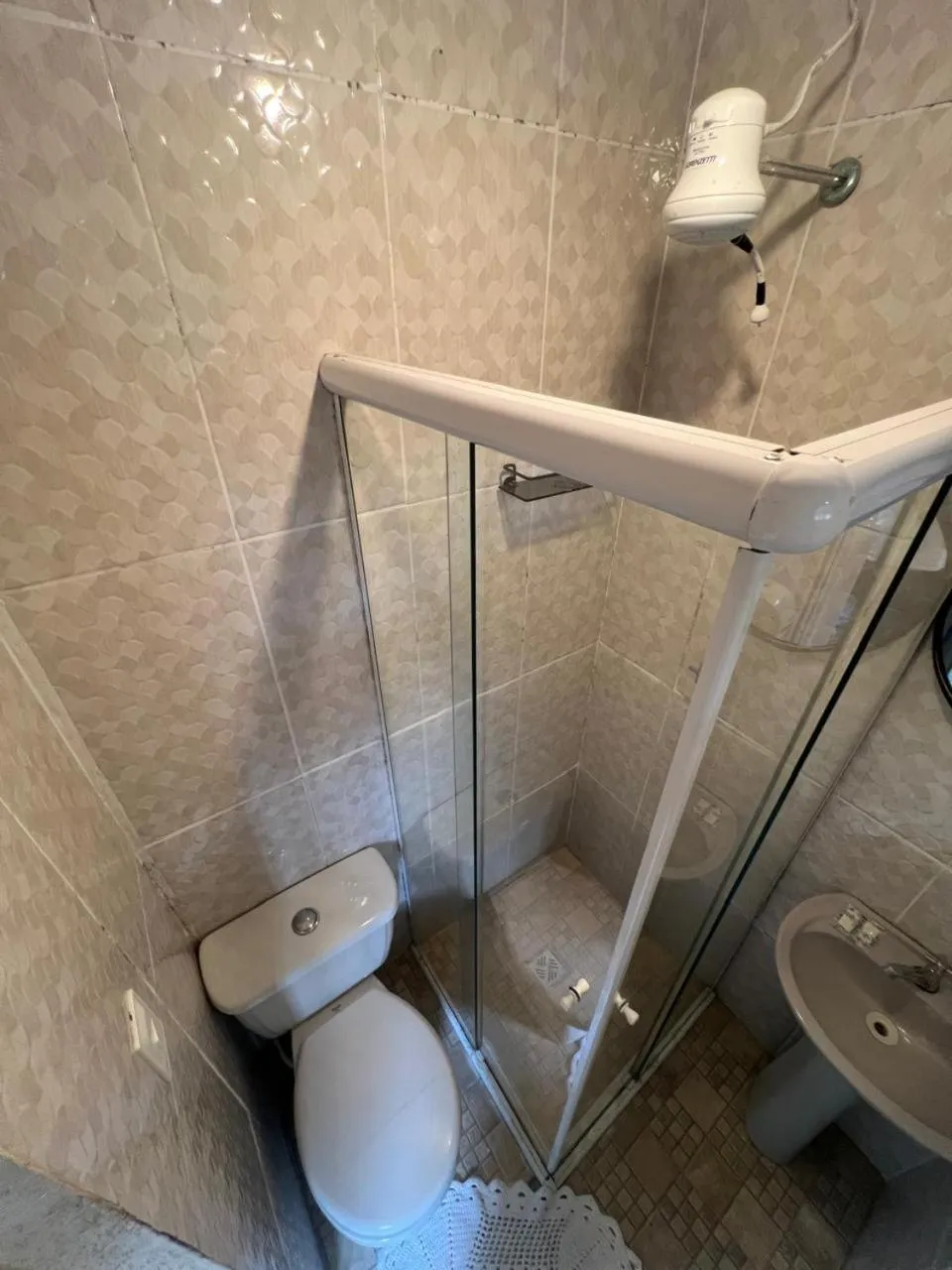 Shower in Pousada Coração da Ilha