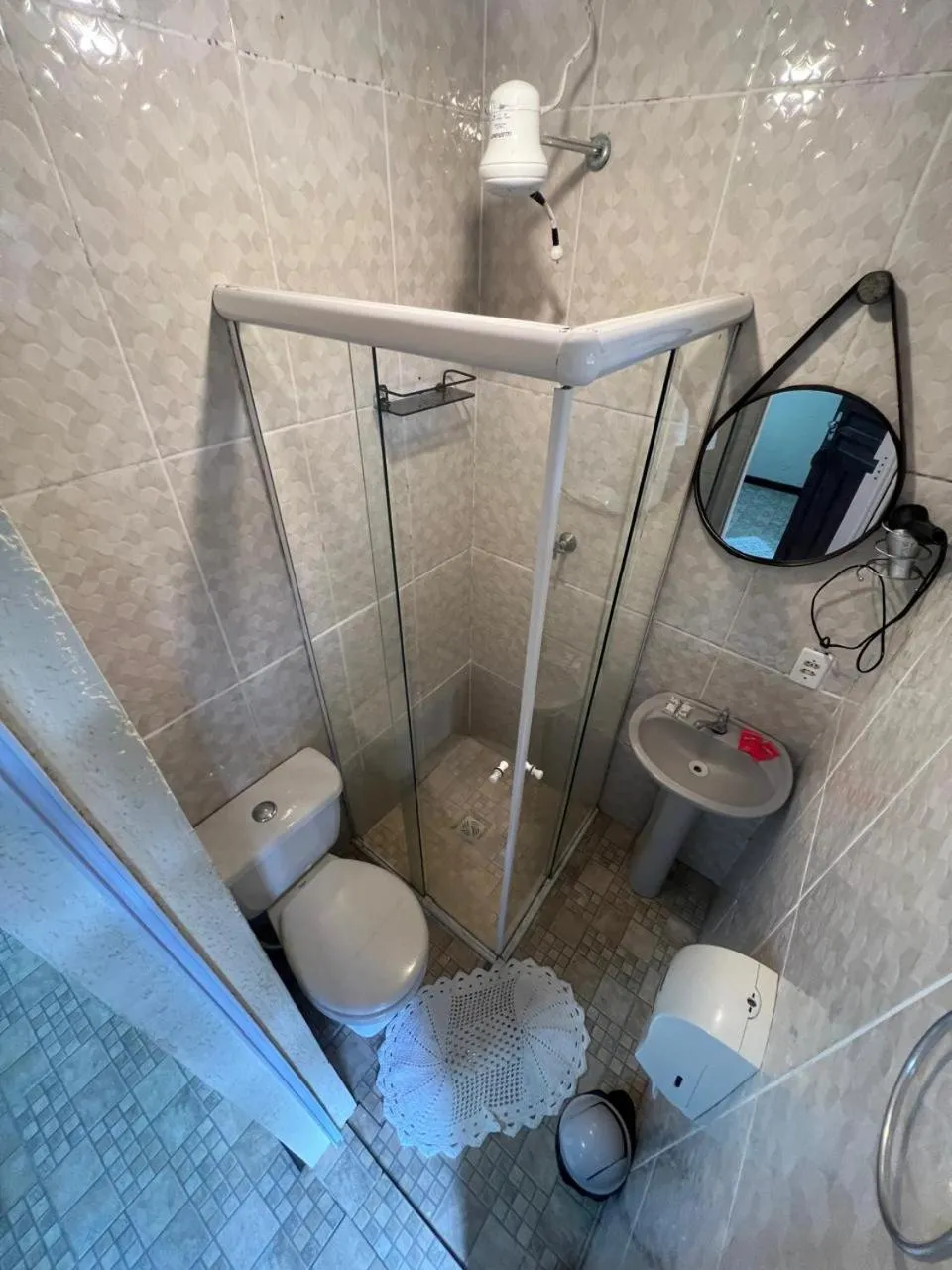 Shower in Pousada Coração da Ilha