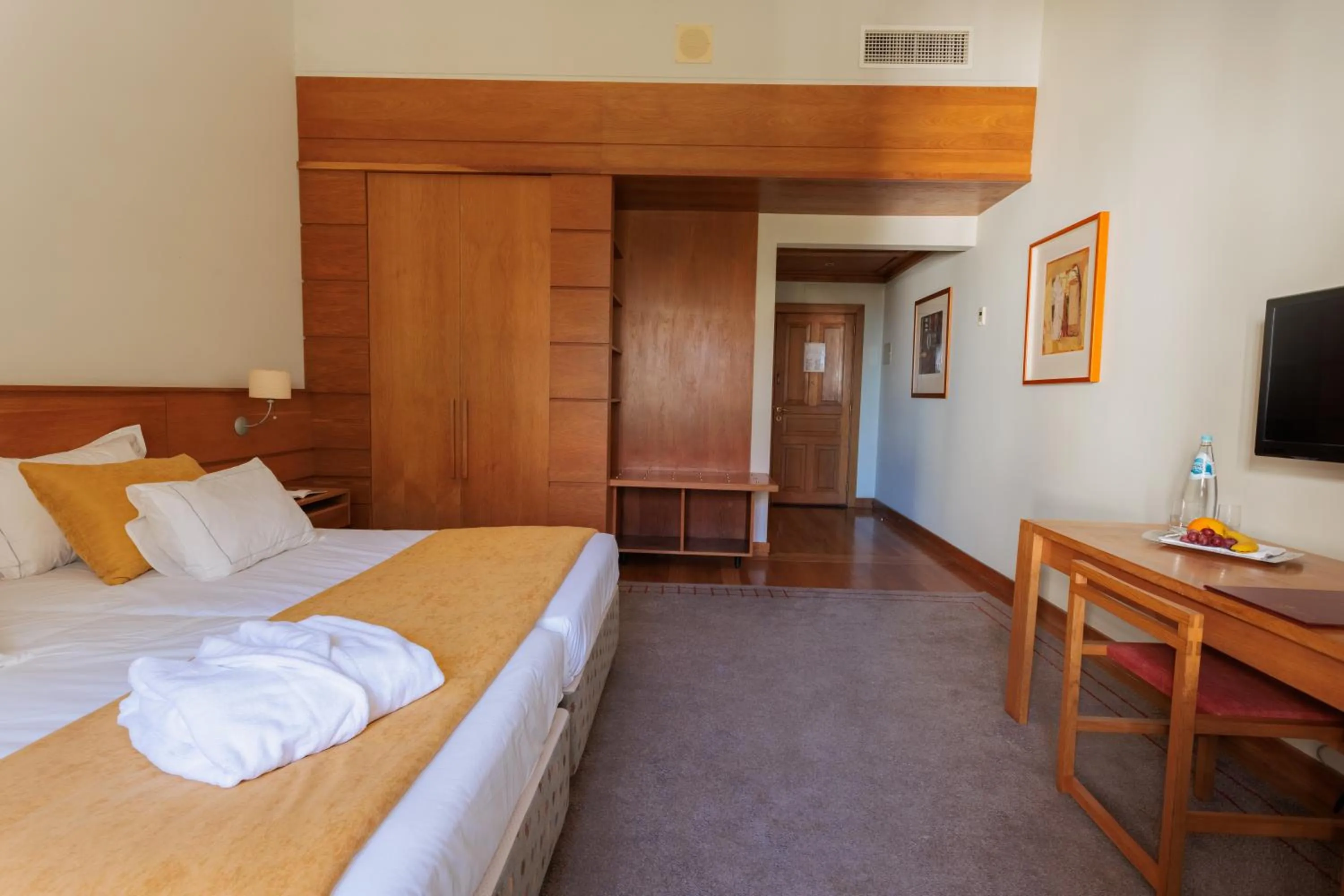 Bed in Pousada de Ourém - Fátima