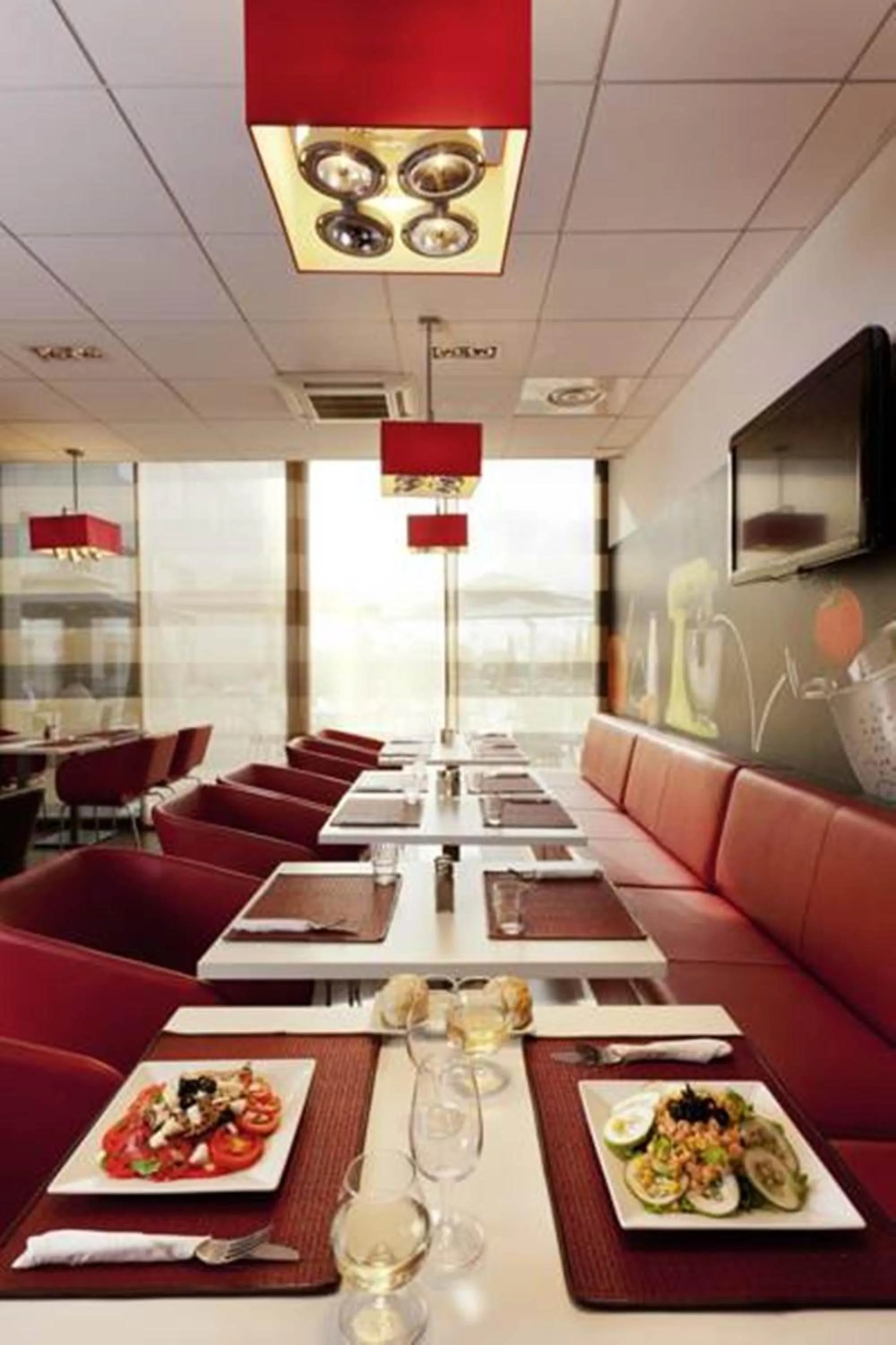 Restaurant/places to eat in Ibis Malabo