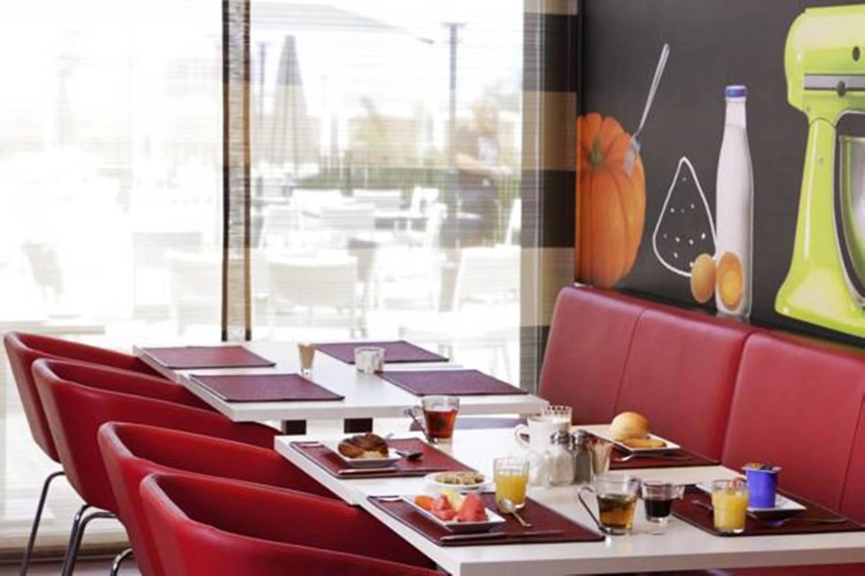 Restaurant/places to eat in Ibis Malabo