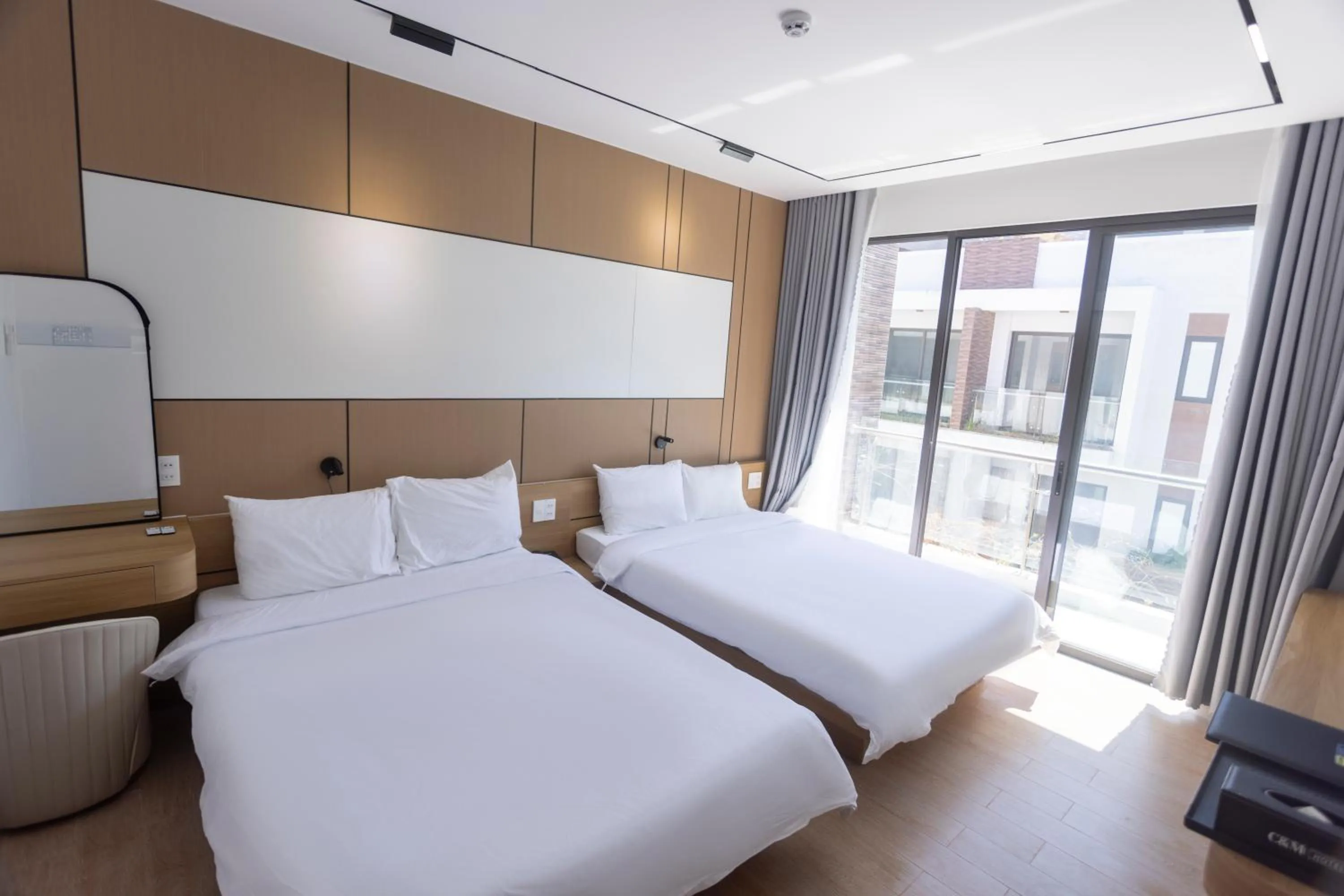 Bedroom, Bed in C&M Hotel