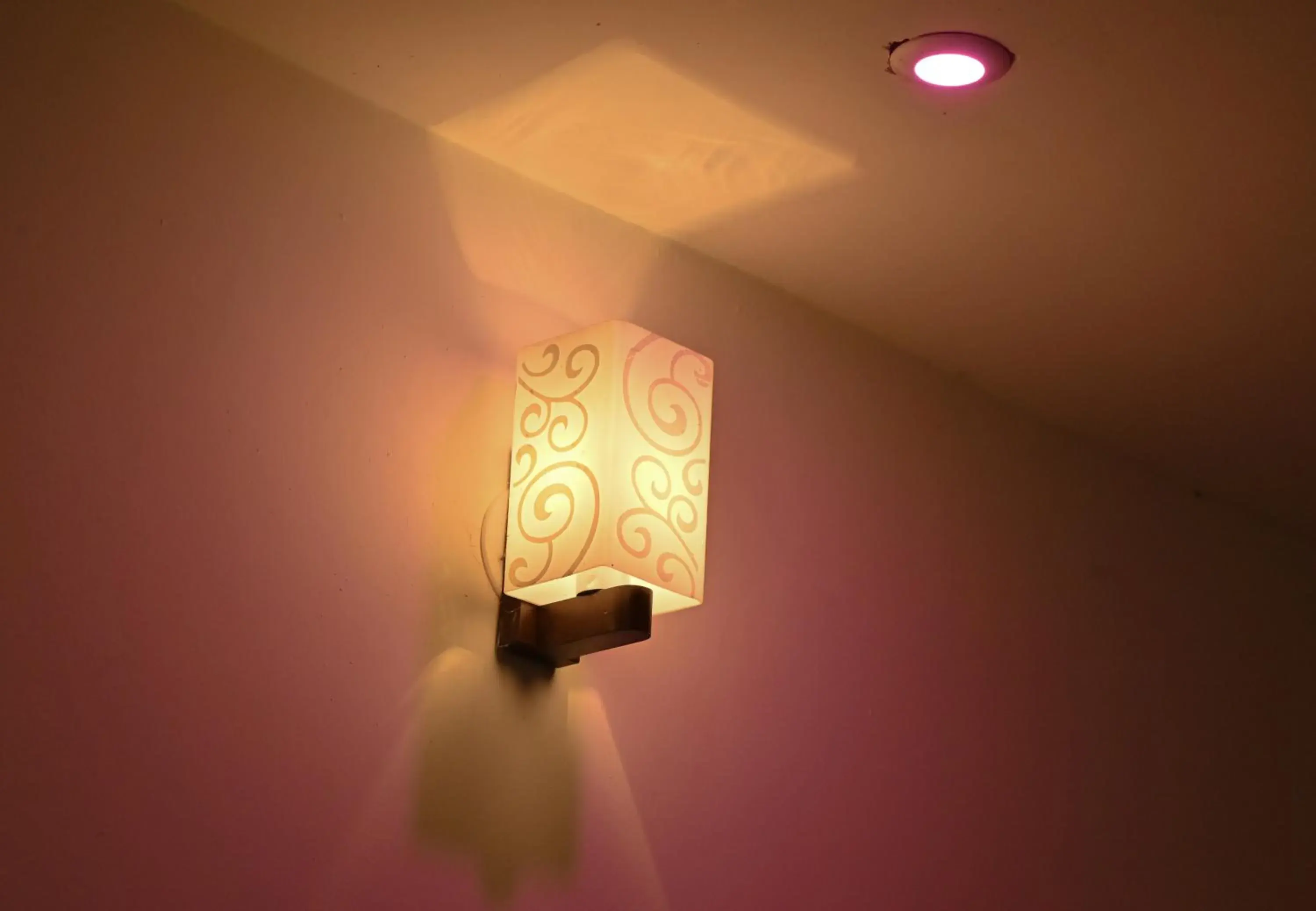 Budget Double Room in NAVARATHNA International resort Budget Double Room in NAVARATHNA International resort