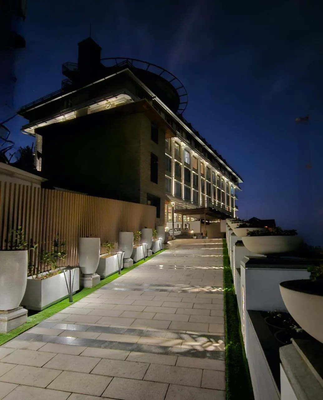 Facade/entrance in Hotel Greenberry Narkanda