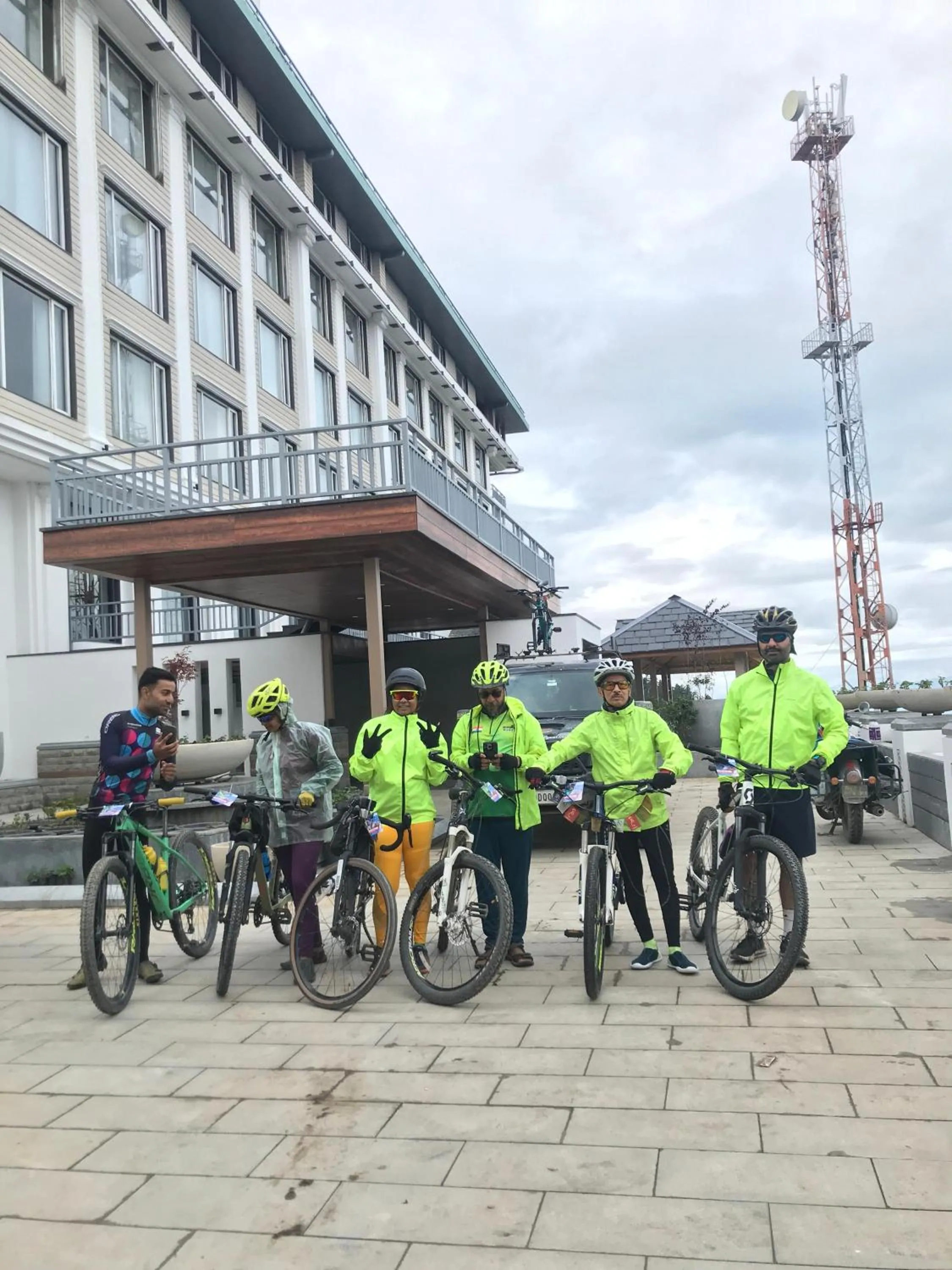 Cycling in Hotel Greenberry Narkanda