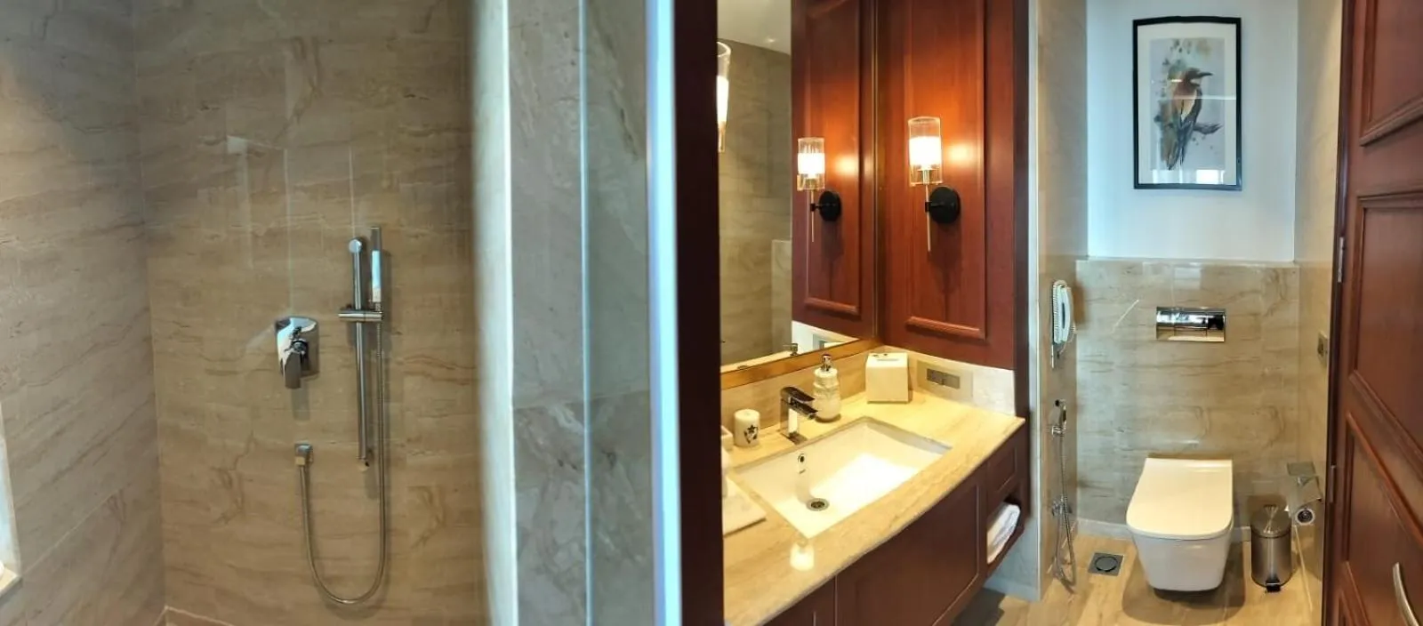 Bathroom in Hotel Greenberry Narkanda