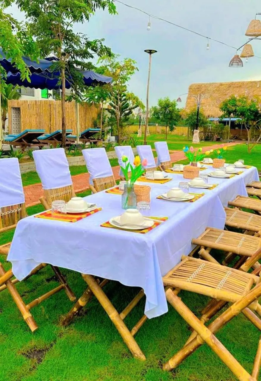 Restaurant/places to eat in SAMOT KHSACH RESORT ll