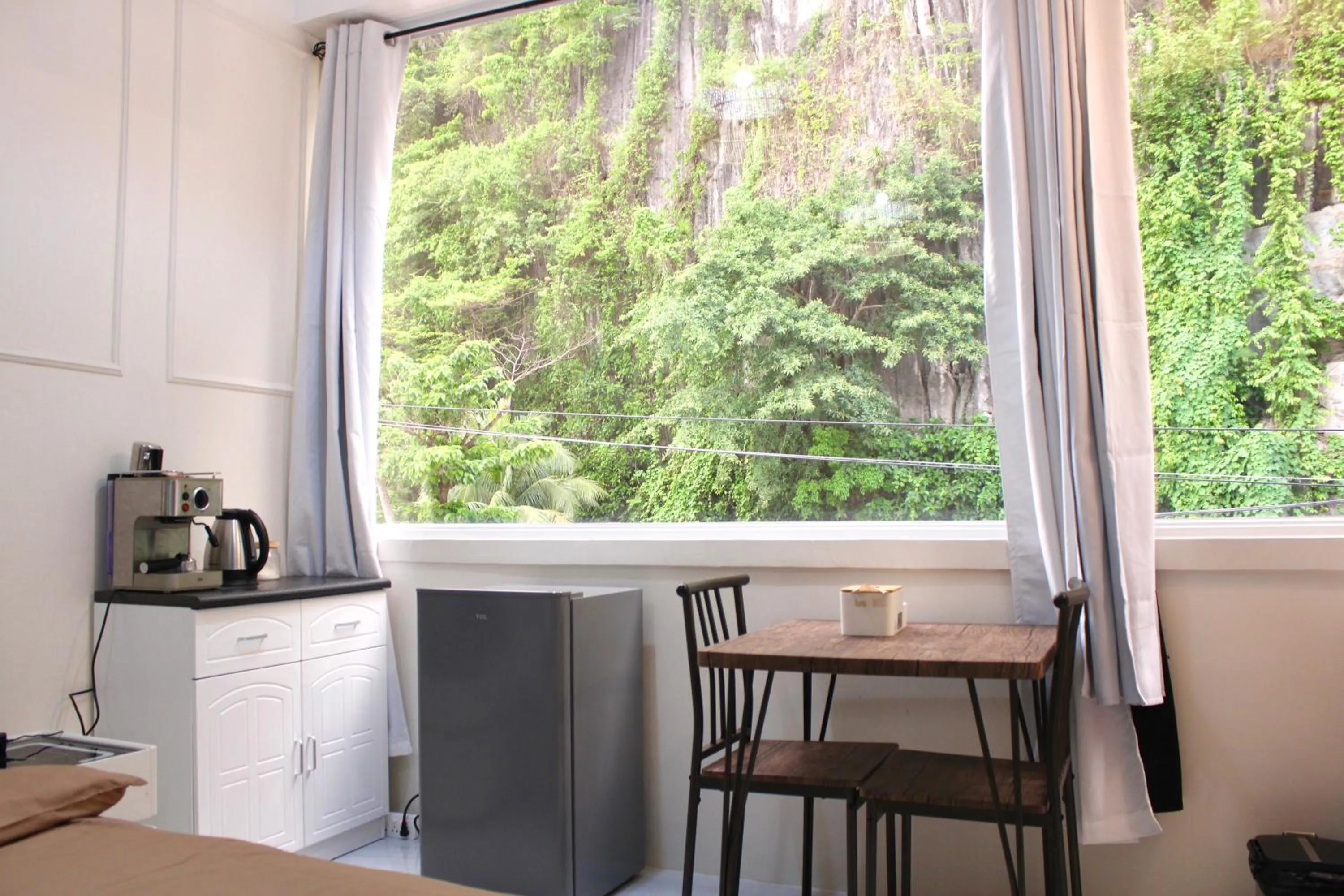 Coffee/tea facilities in Mayad Boutique Hotel El Nido - Newly Renovated