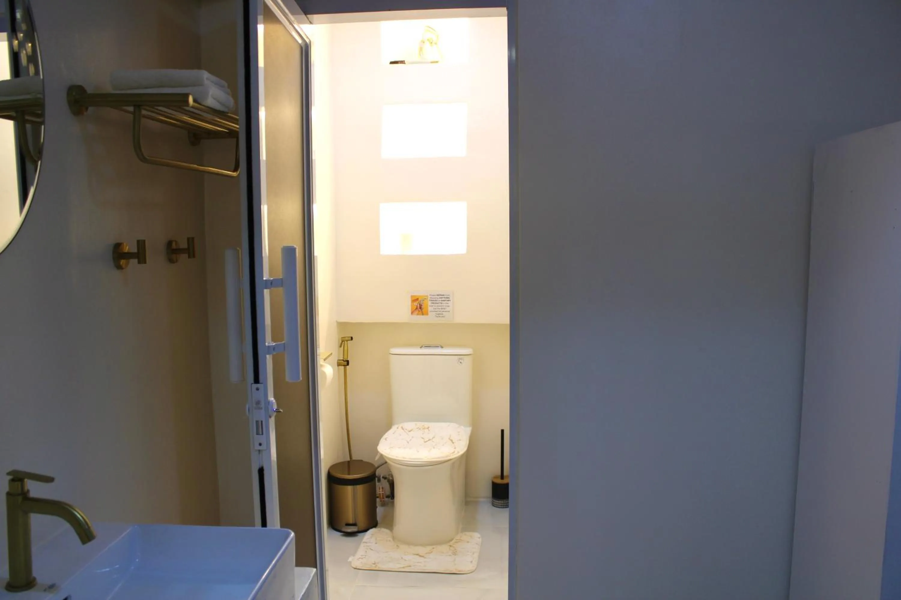Toilet in Mayad Boutique Hotel El Nido - Newly Renovated