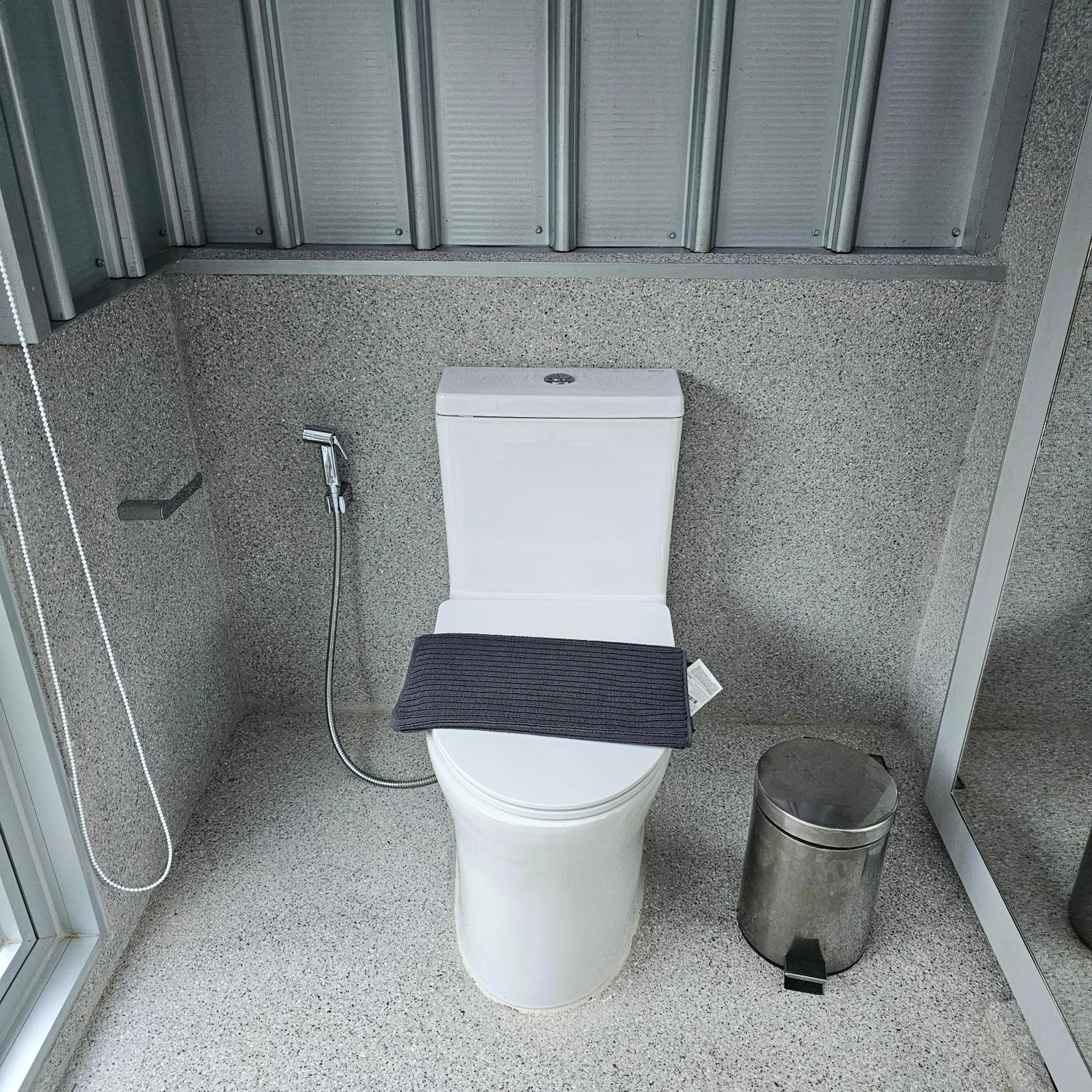 Toilet in Pause Pranburi