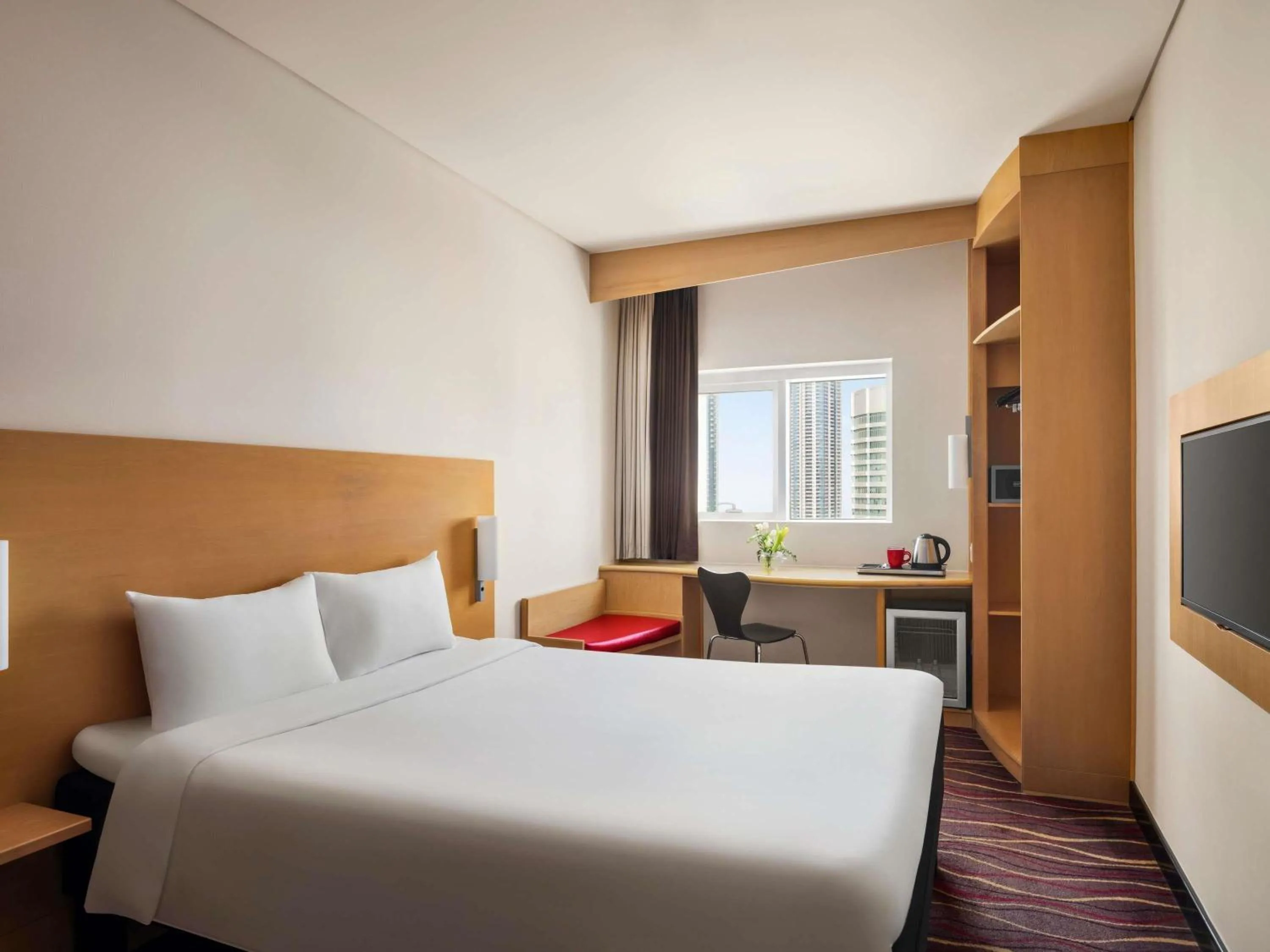 Bedroom, Bed in ibis Seef Manama