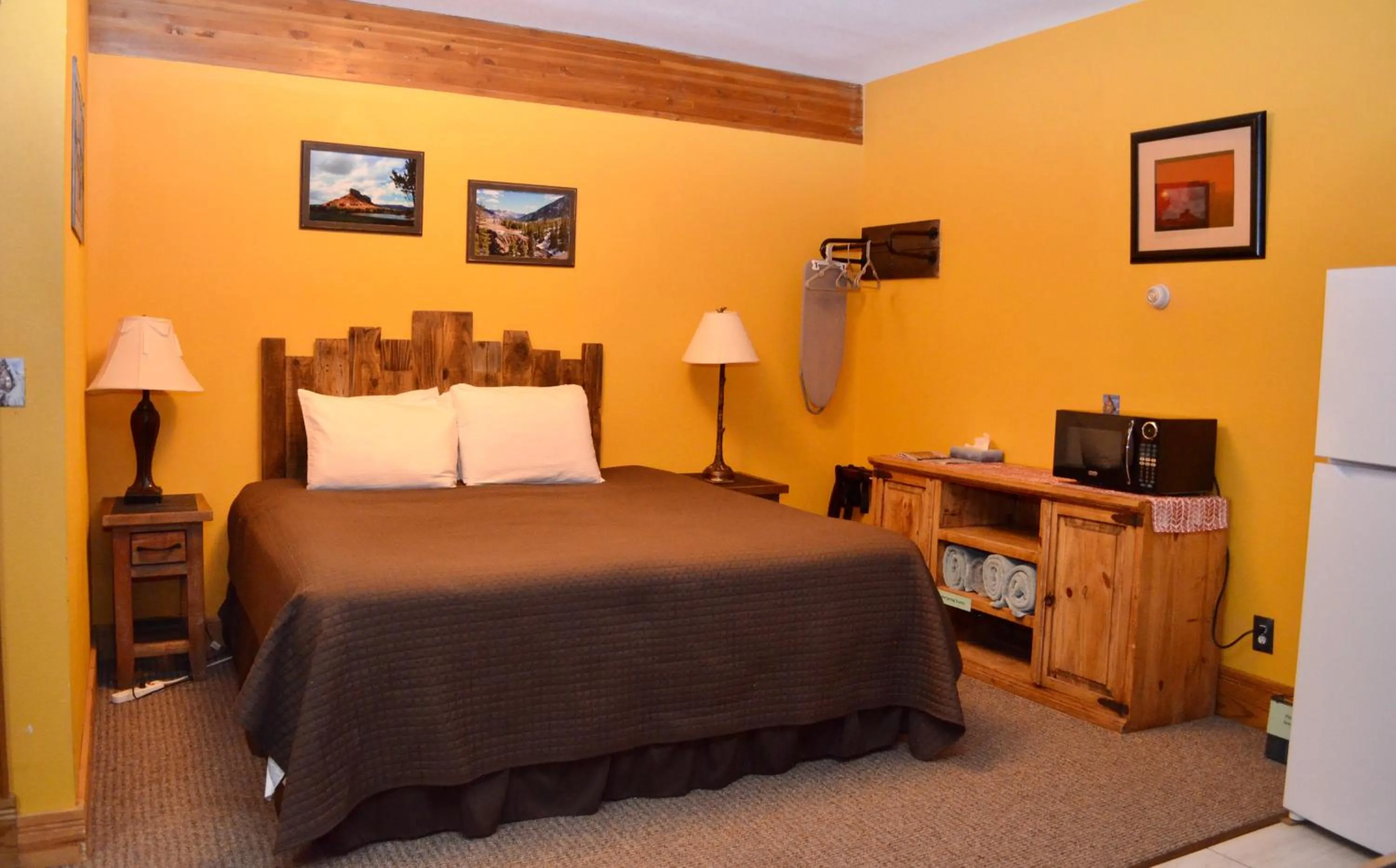 Bedroom, Bed in The Ouray Main Street Inn