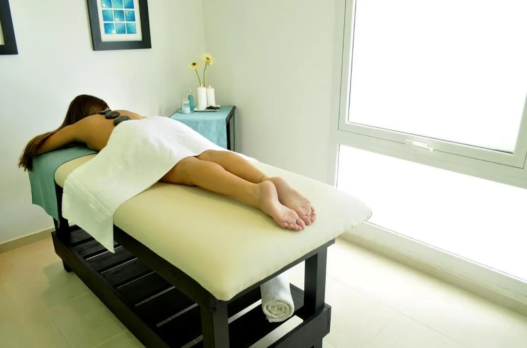 Day in Howard Johnson Hotel Piedras Moras