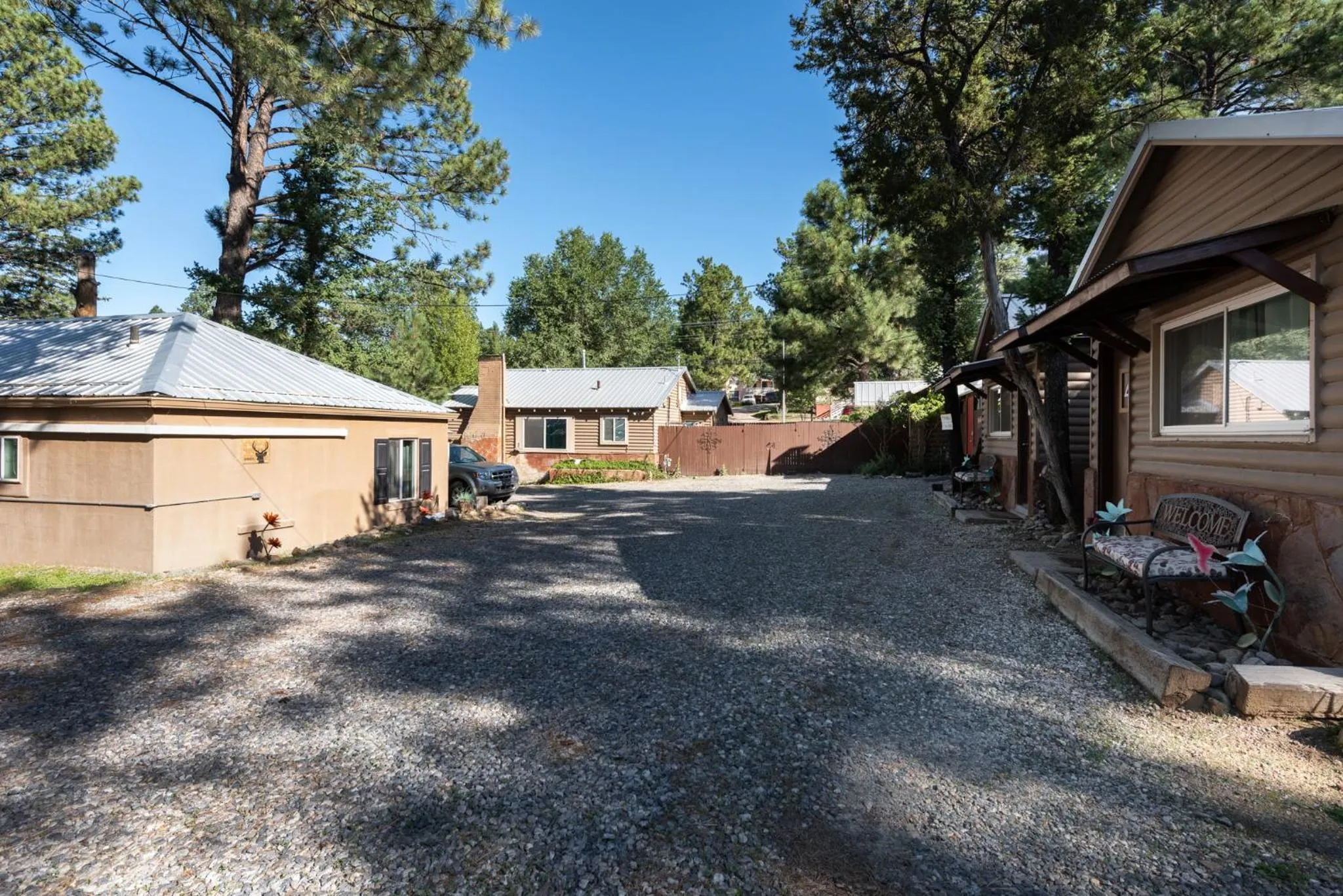 Standard Queen Room with Two Queen Beds in Enchanted Hideaway Cabins and Cottages