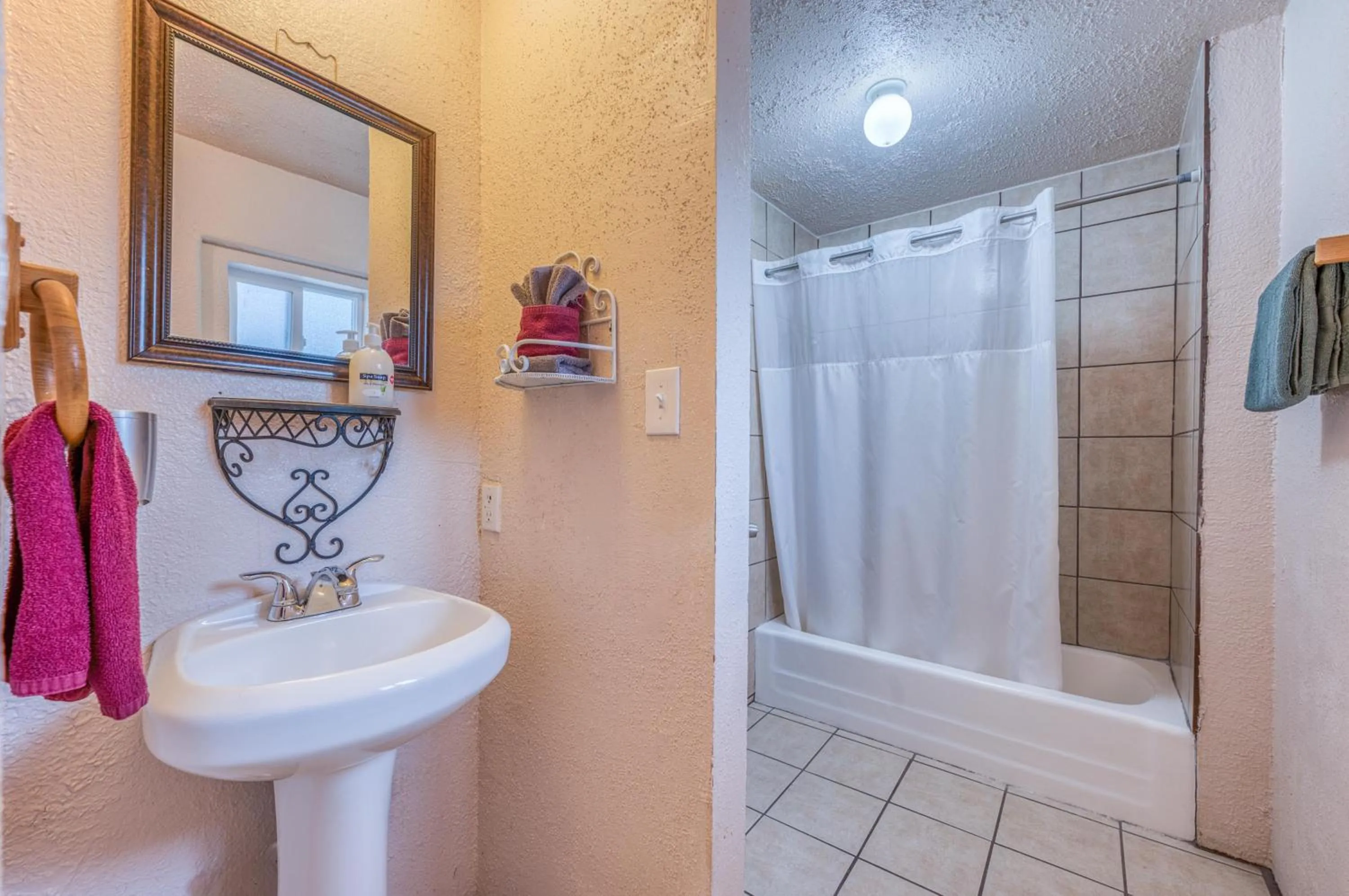 Enchanted Hideaway Cabins and Cottages