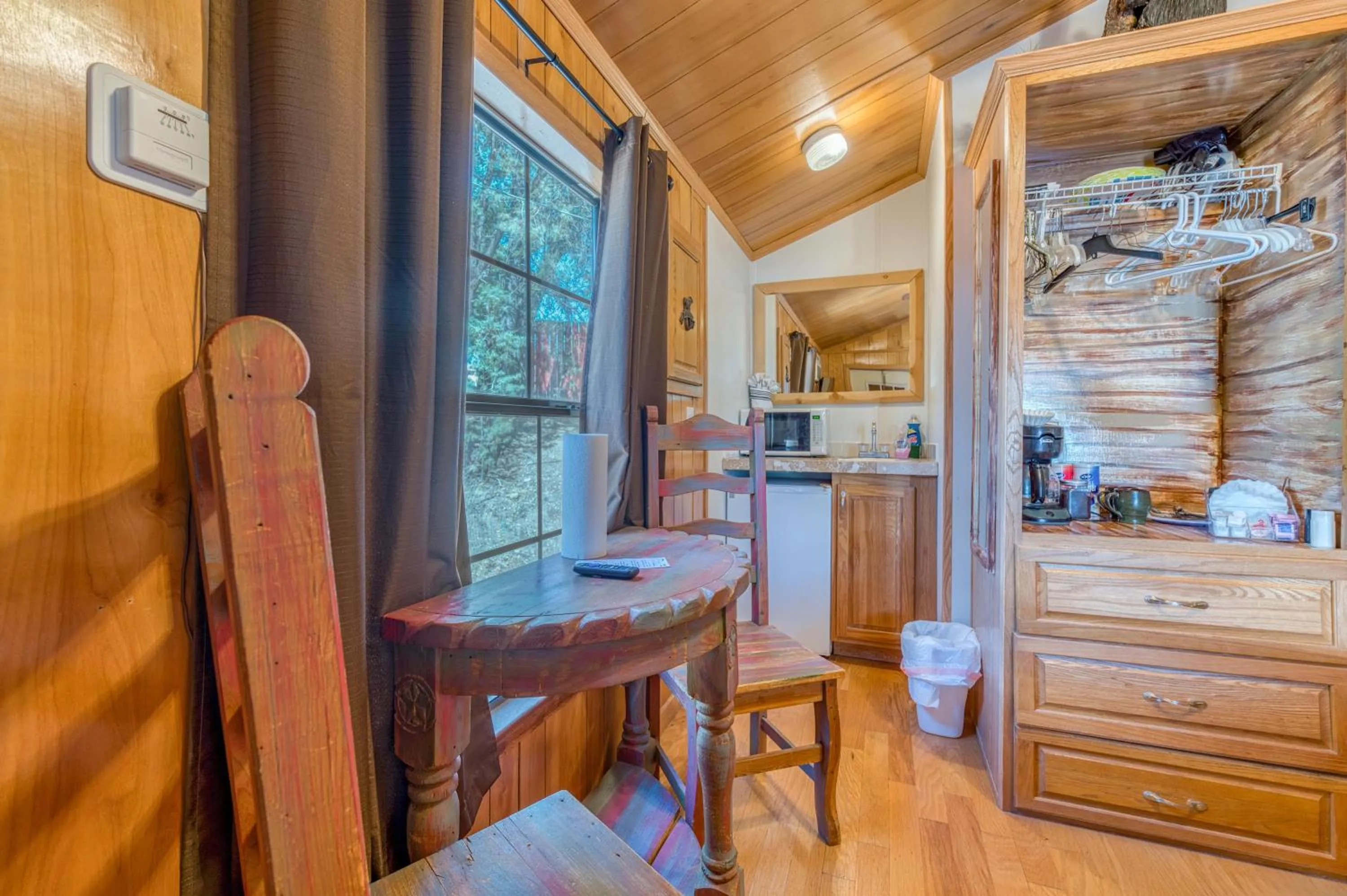 Enchanted Hideaway Cabins and Cottages