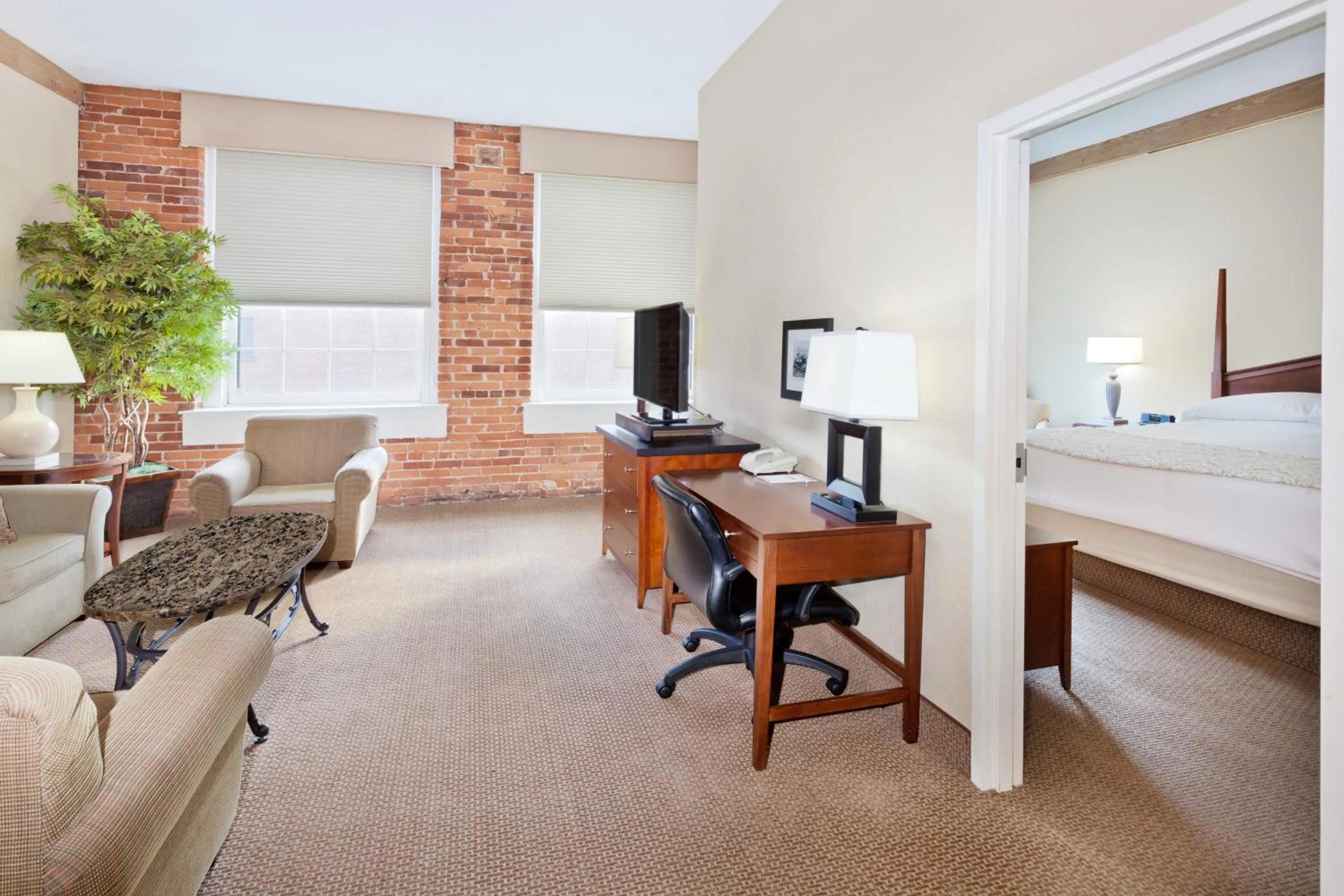 Living room in Hawthorn Extended Stay by Wyndham Rome