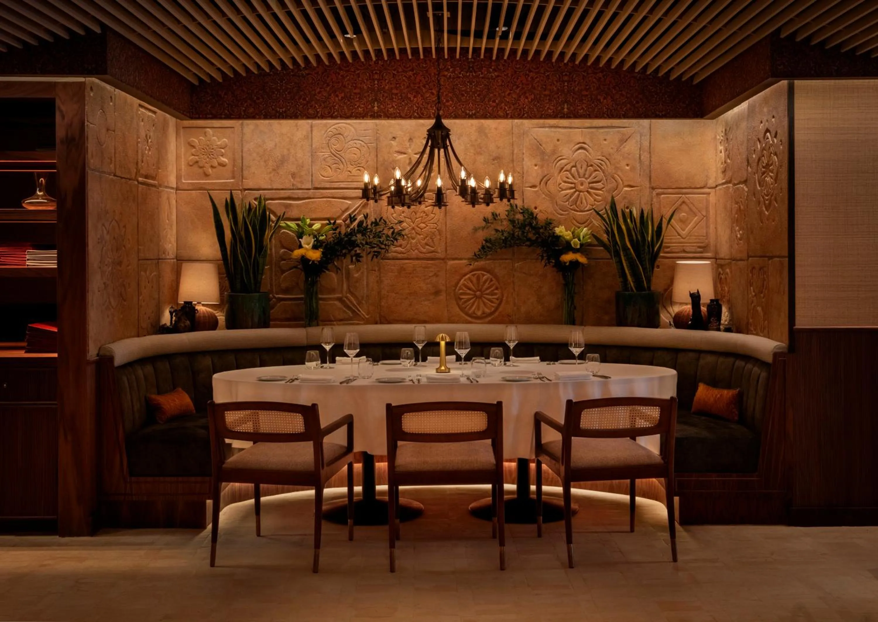 Restaurant/places to eat in St. James' Court, A Taj Hotel, London