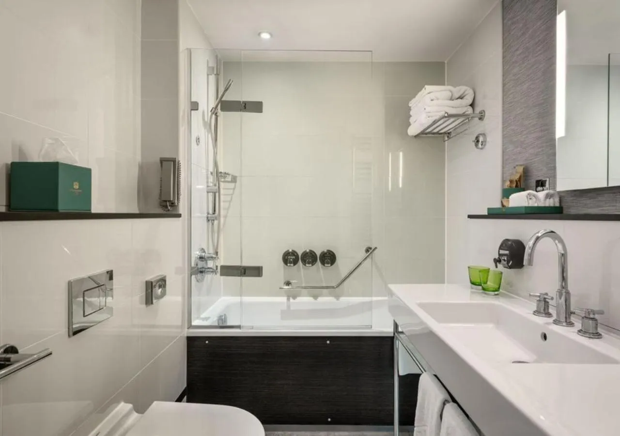 Bathroom in St. James' Court, A Taj Hotel, London