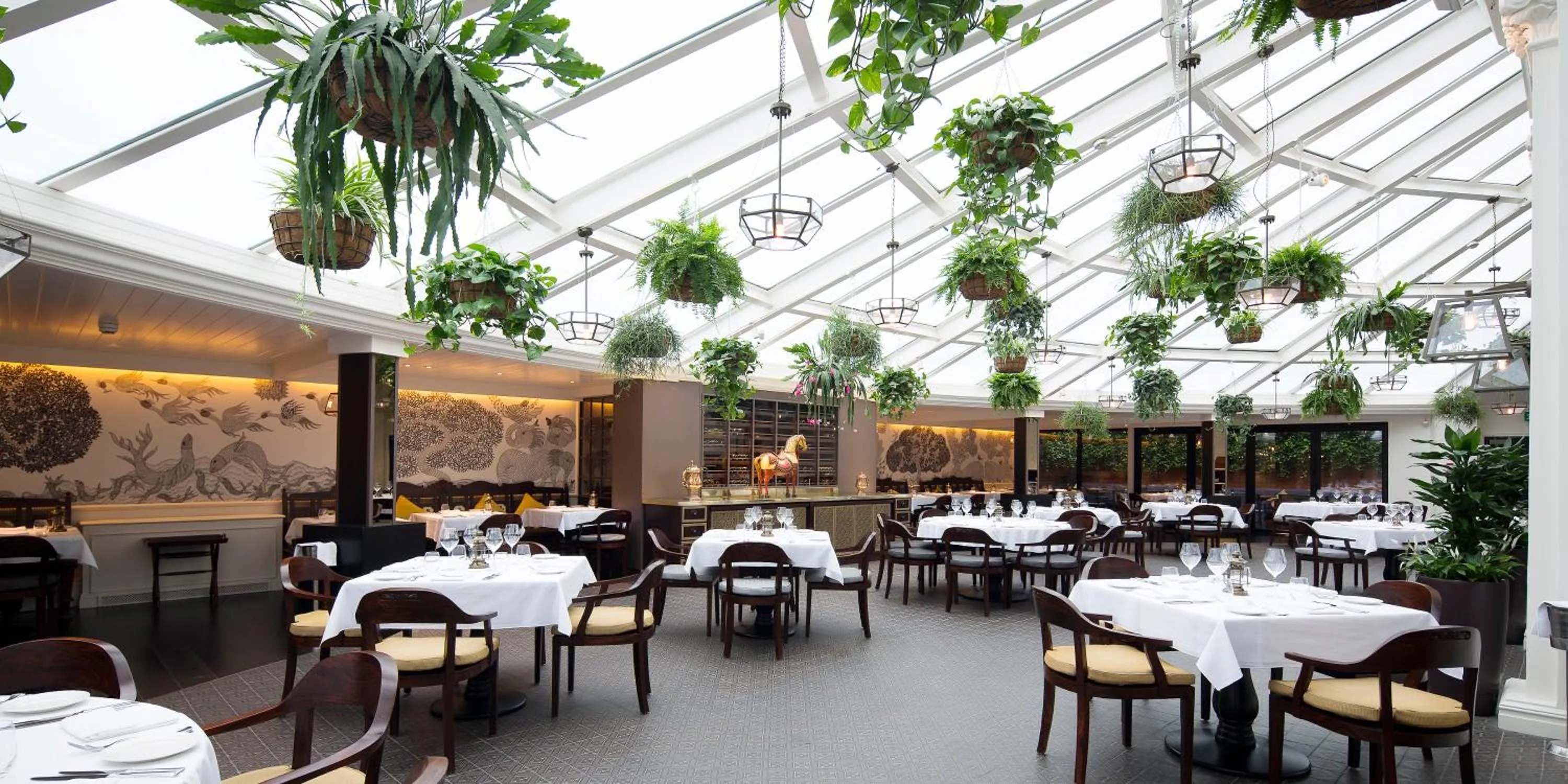 Restaurant/places to eat in St. James' Court, A Taj Hotel, London