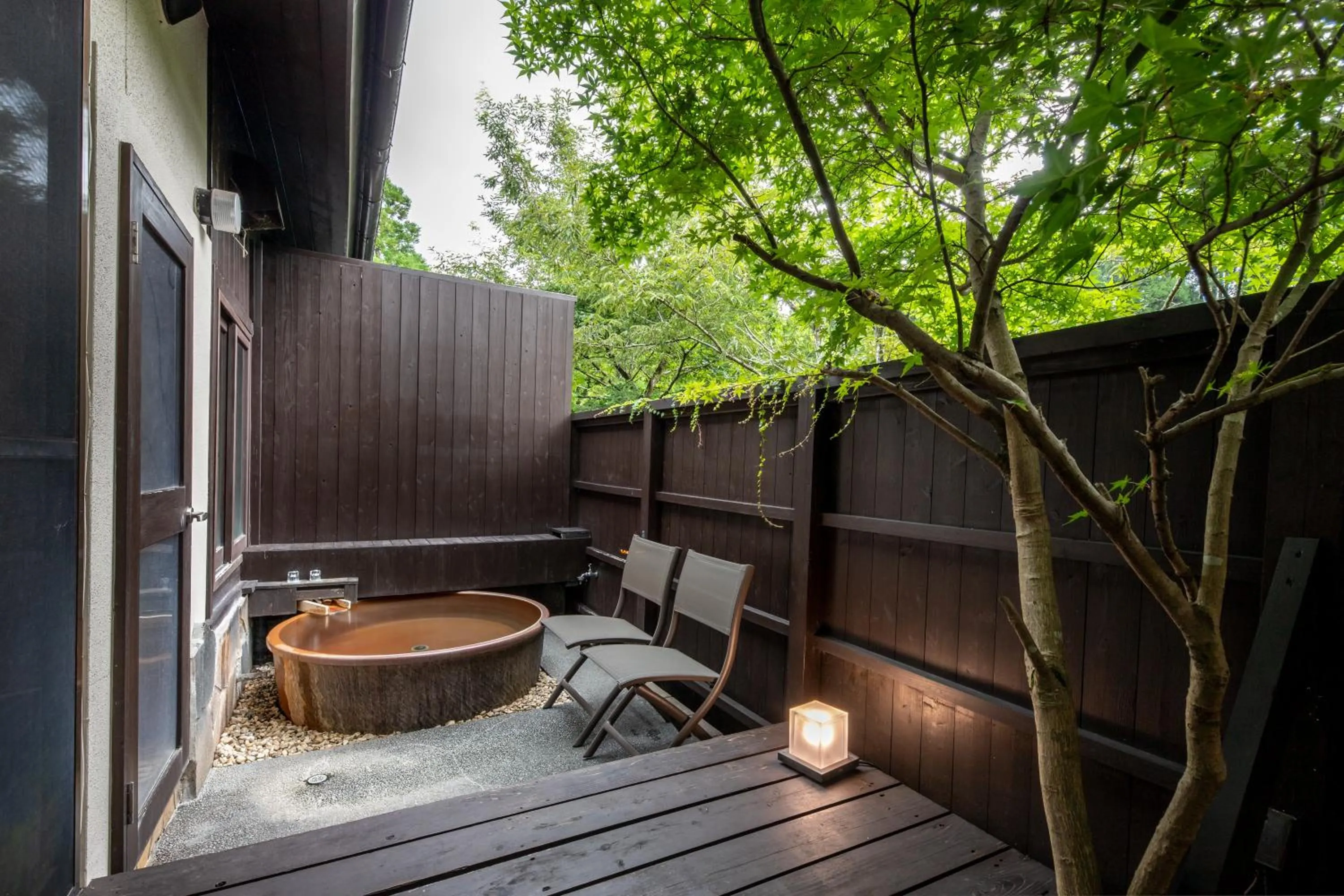 Hot Spring Bath in Hanare no Yado Hanagokoro