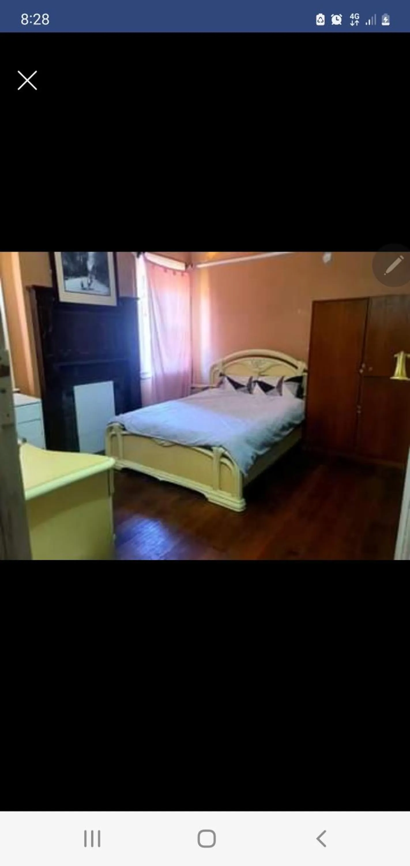 Bed in St Kilda East backpackers' hostel