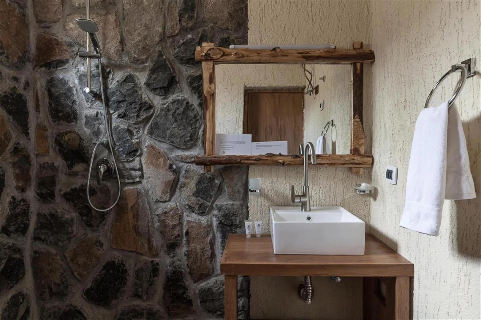 Bathroom in Sora Lodge Lalibela