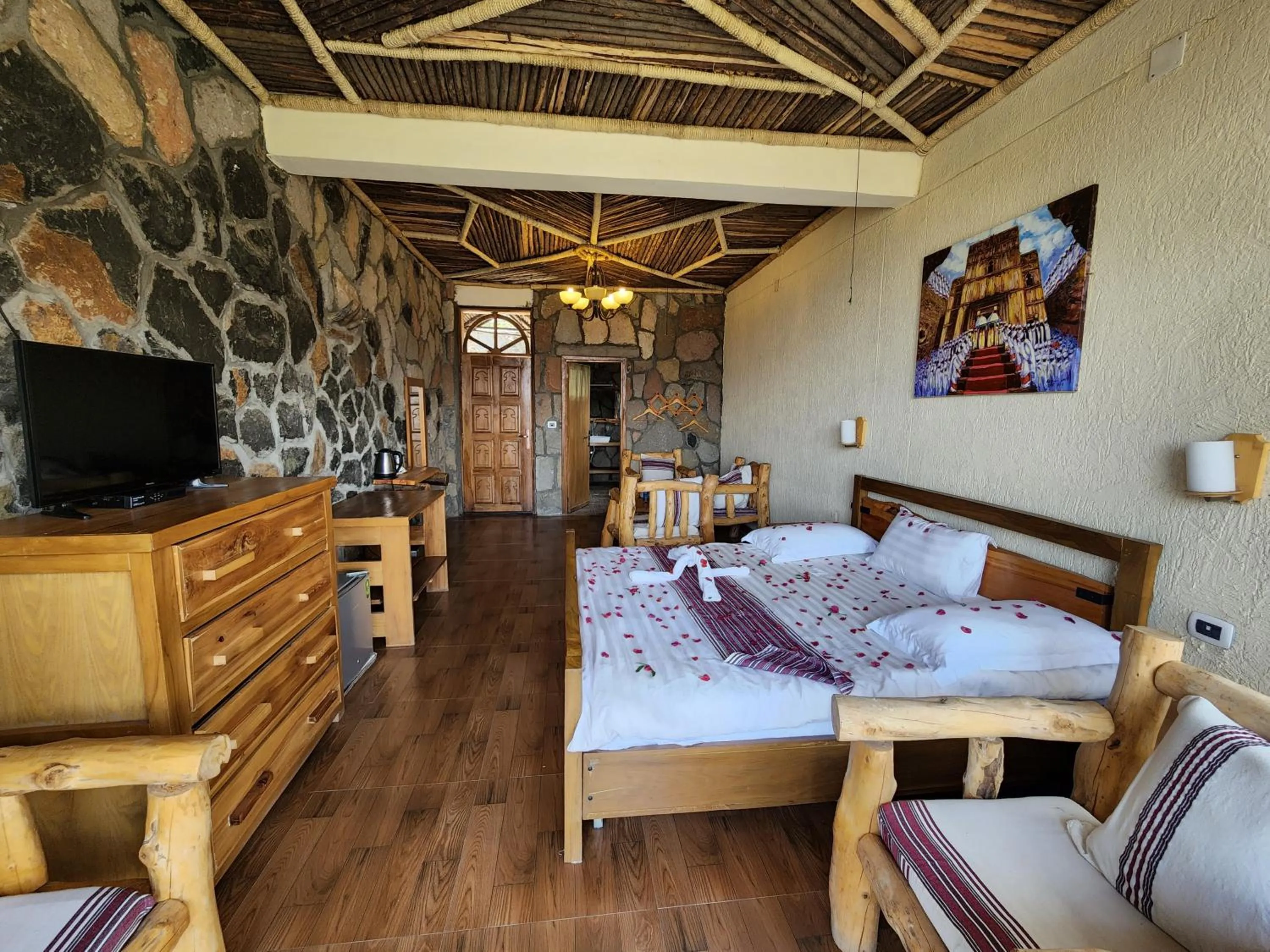 Bed in Sora Lodge Lalibela