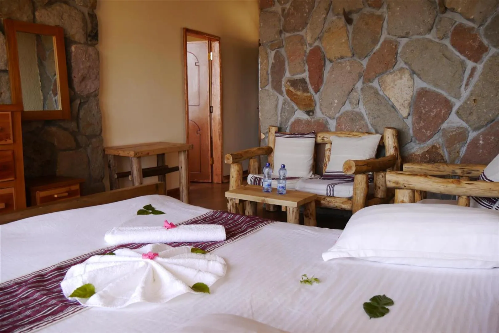 Photo of the whole room, Bed in Sora Lodge Lalibela