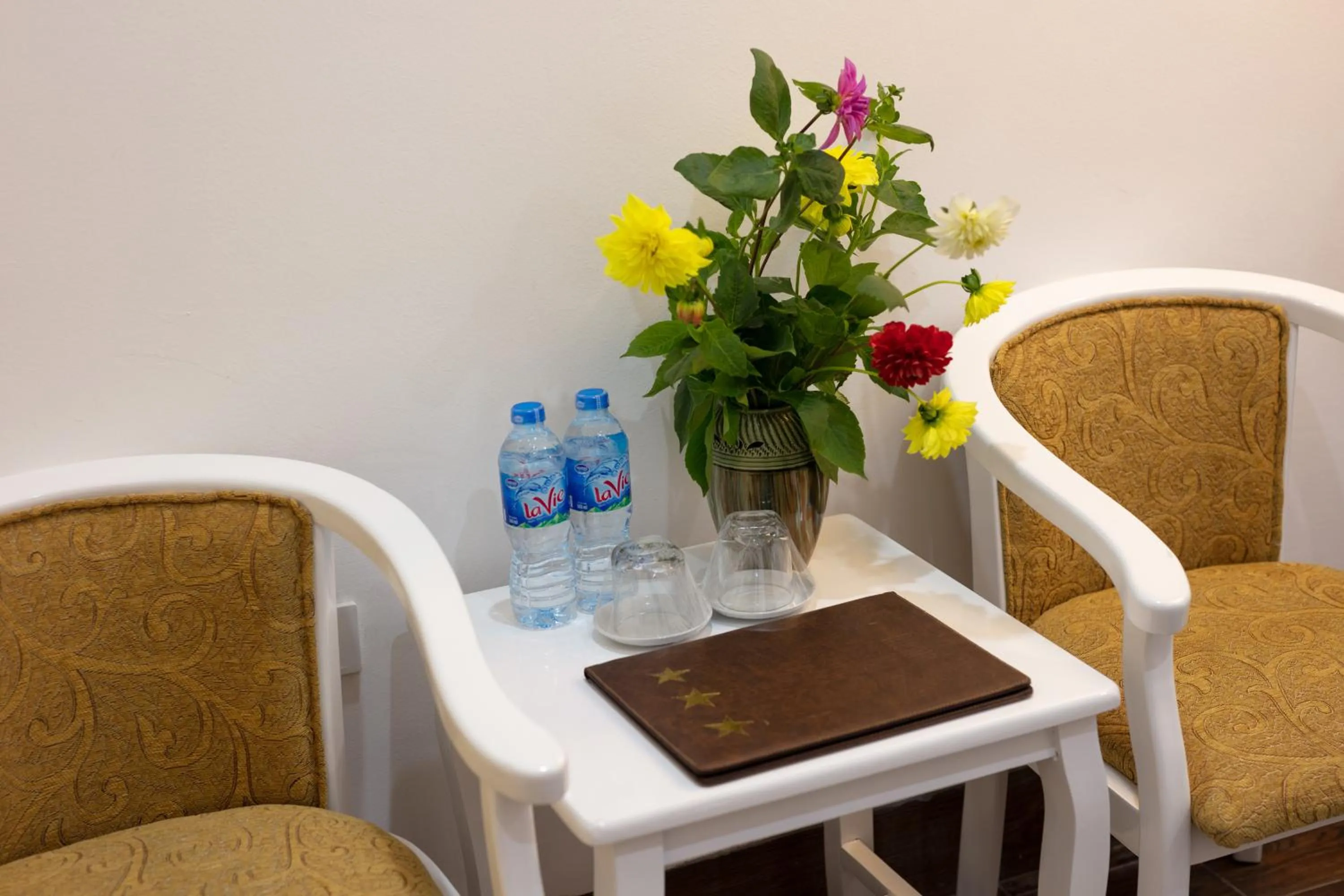 Seating area in Busan Hotel
