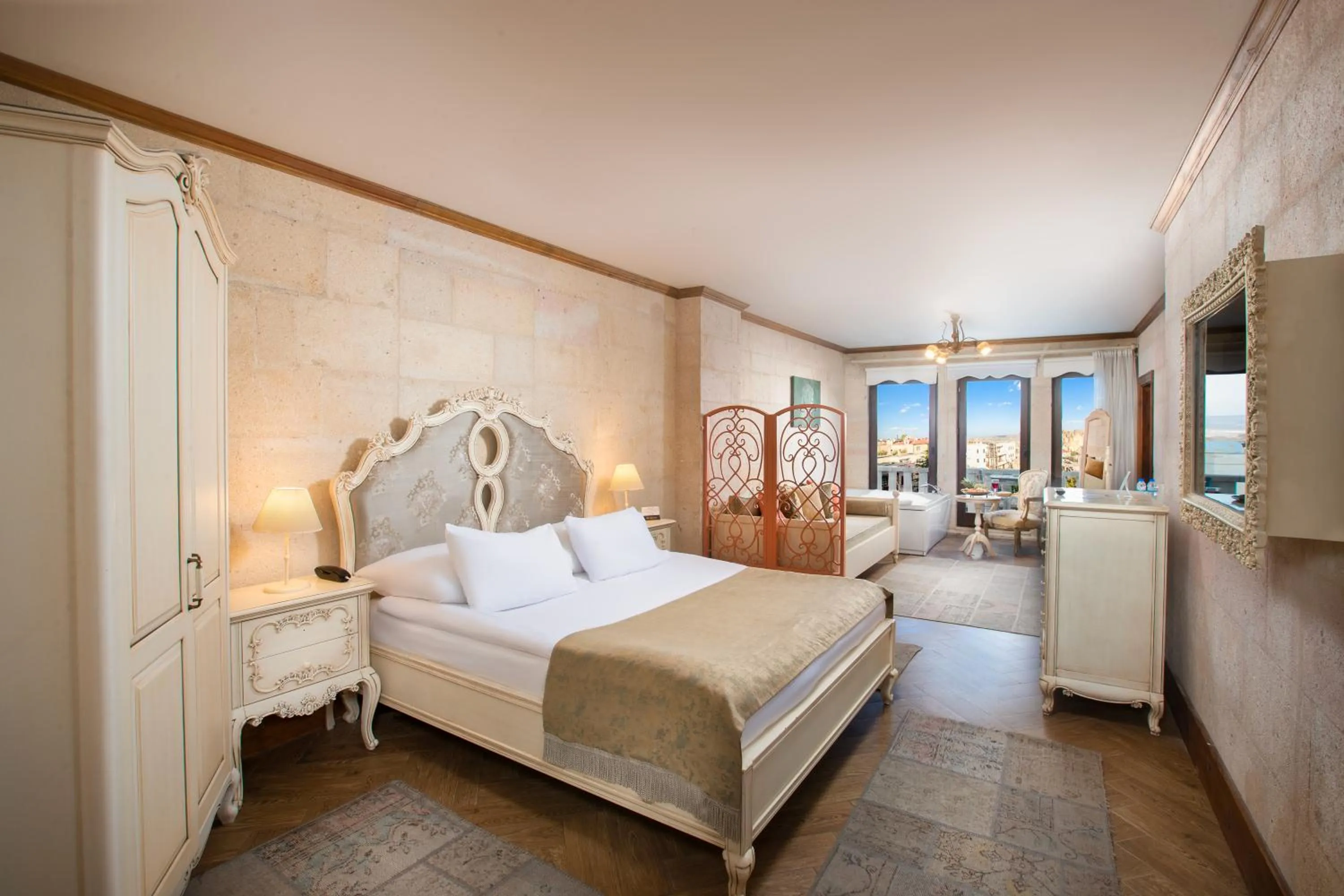 Photo of the whole room, Bed in Cappadocia Minia Cave Hotel