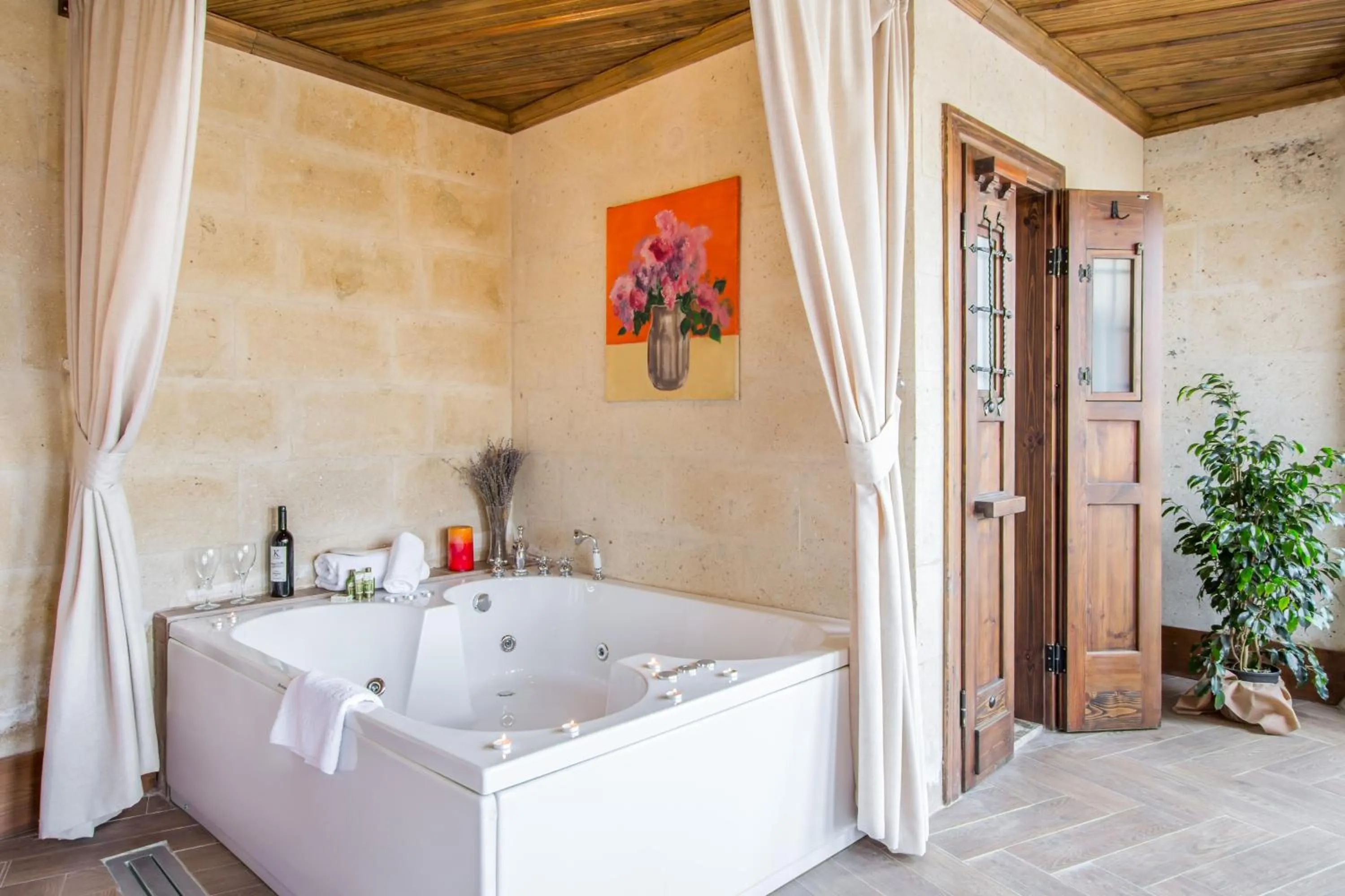 Massage in Cappadocia Minia Cave Hotel